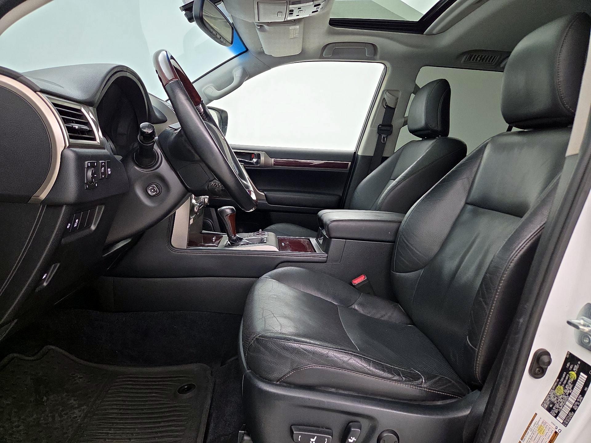 Thumbnail: 2018 Lexus GX - 11