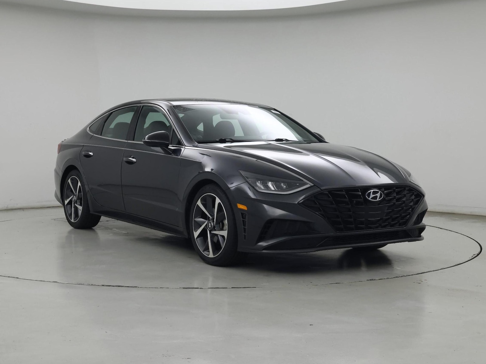 2021 Hyundai Sonata SEL Plus - Photo 2