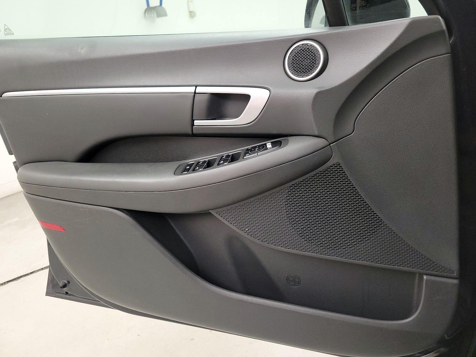 Thumbnail: 2021 Hyundai Sonata - 12