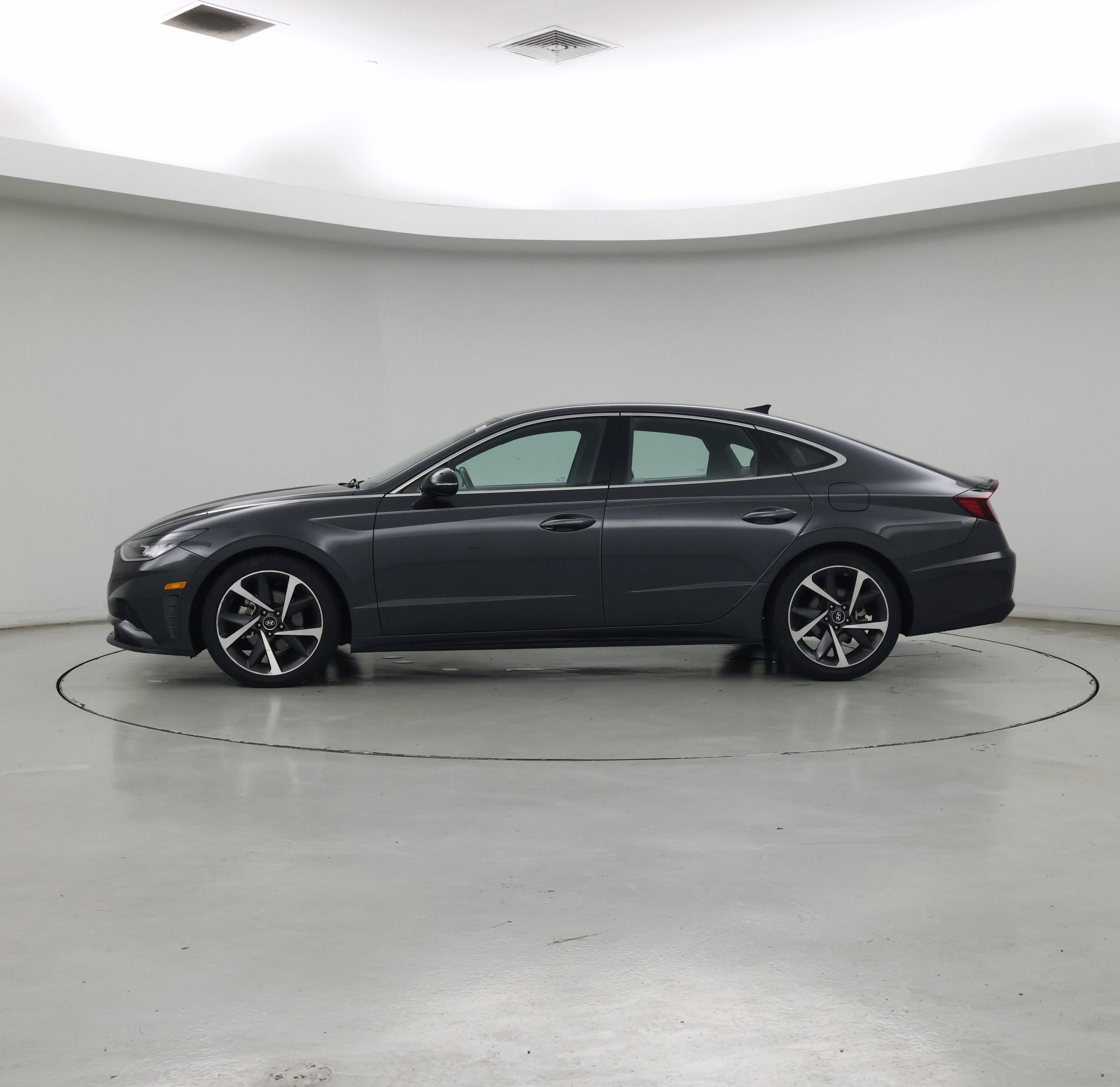 Thumbnail: 2021 Hyundai Sonata - 3