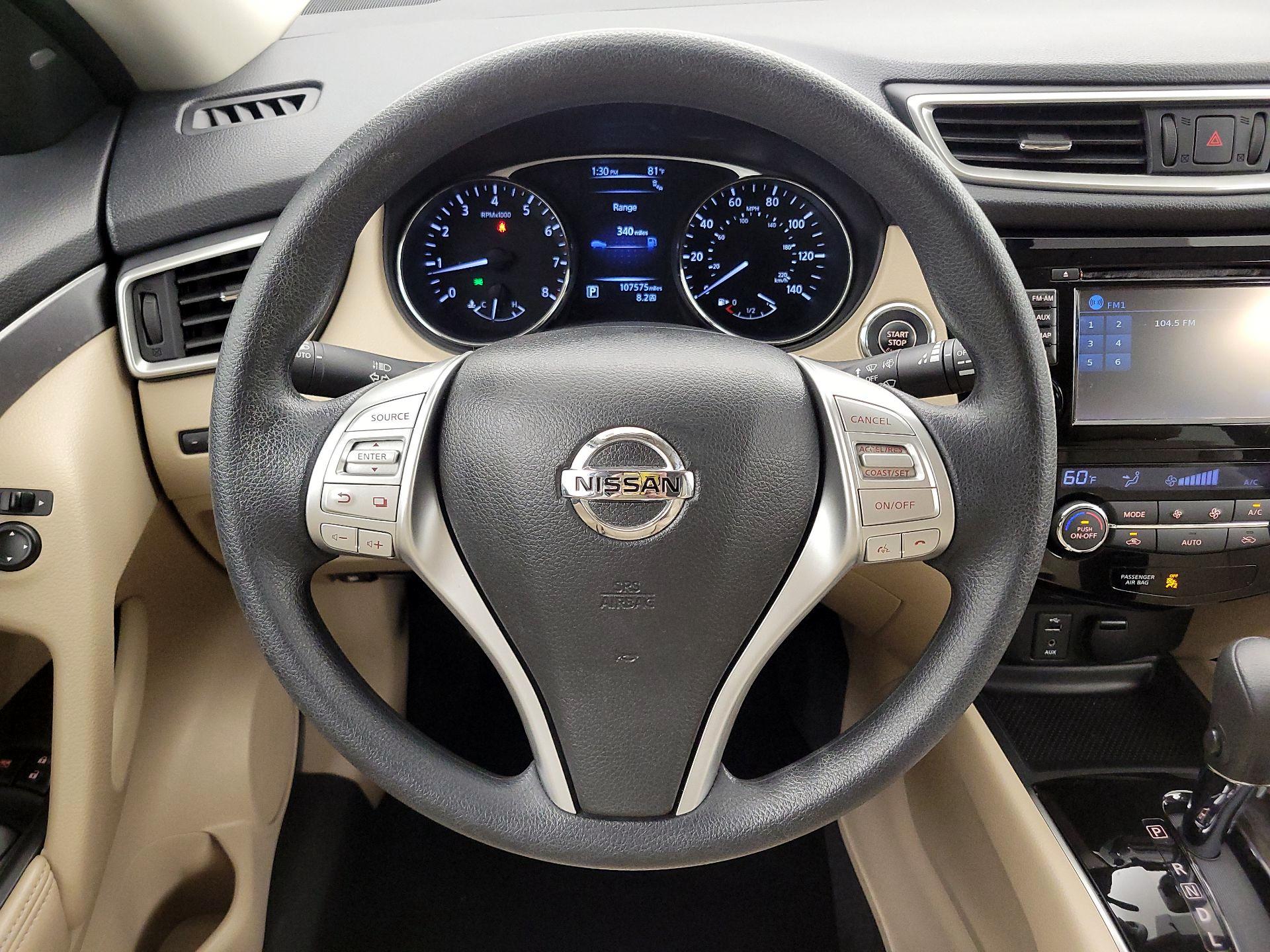 Thumbnail: 2016 Nissan Rogue - 10