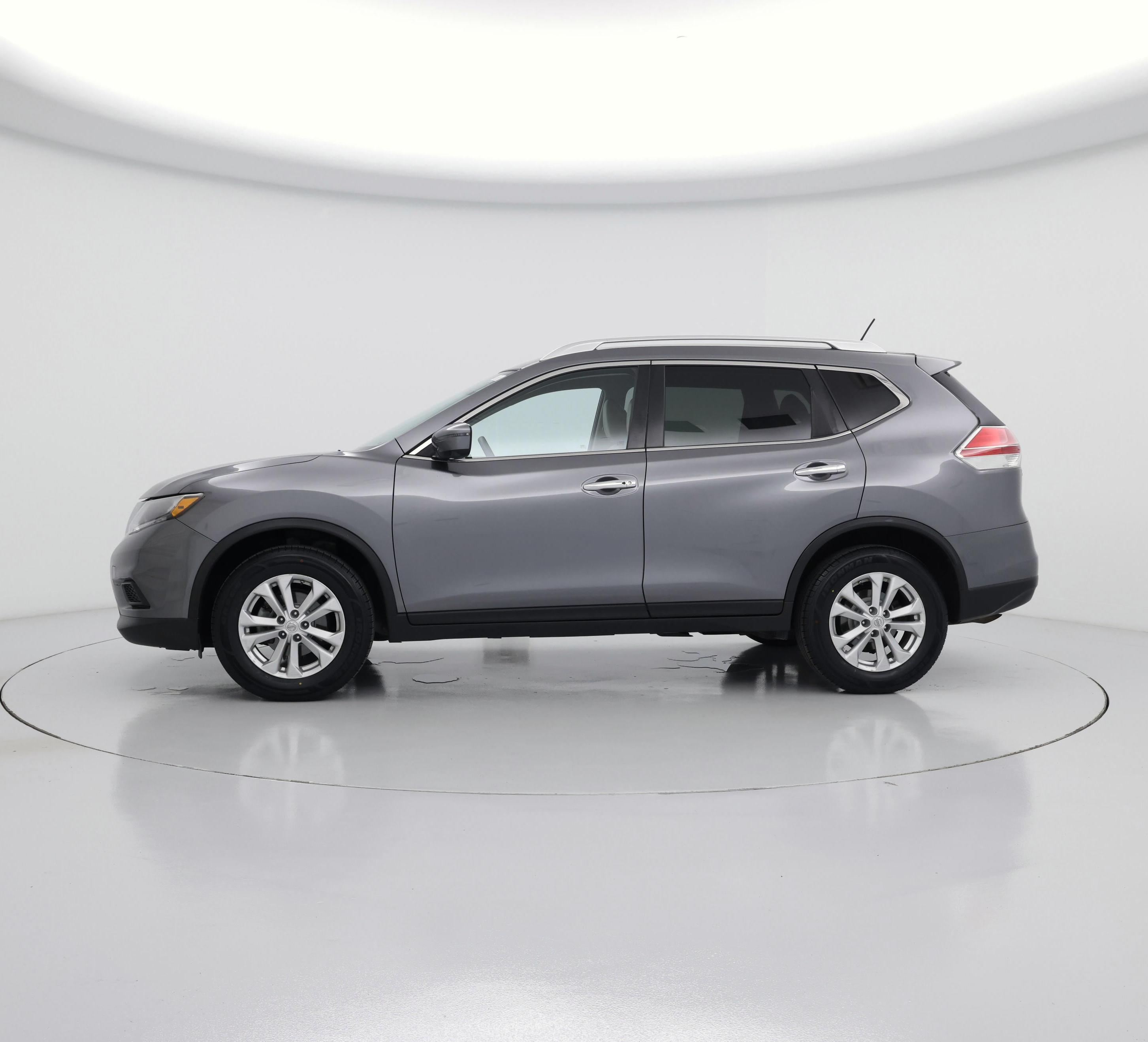 Thumbnail: 2016 Nissan Rogue - 3