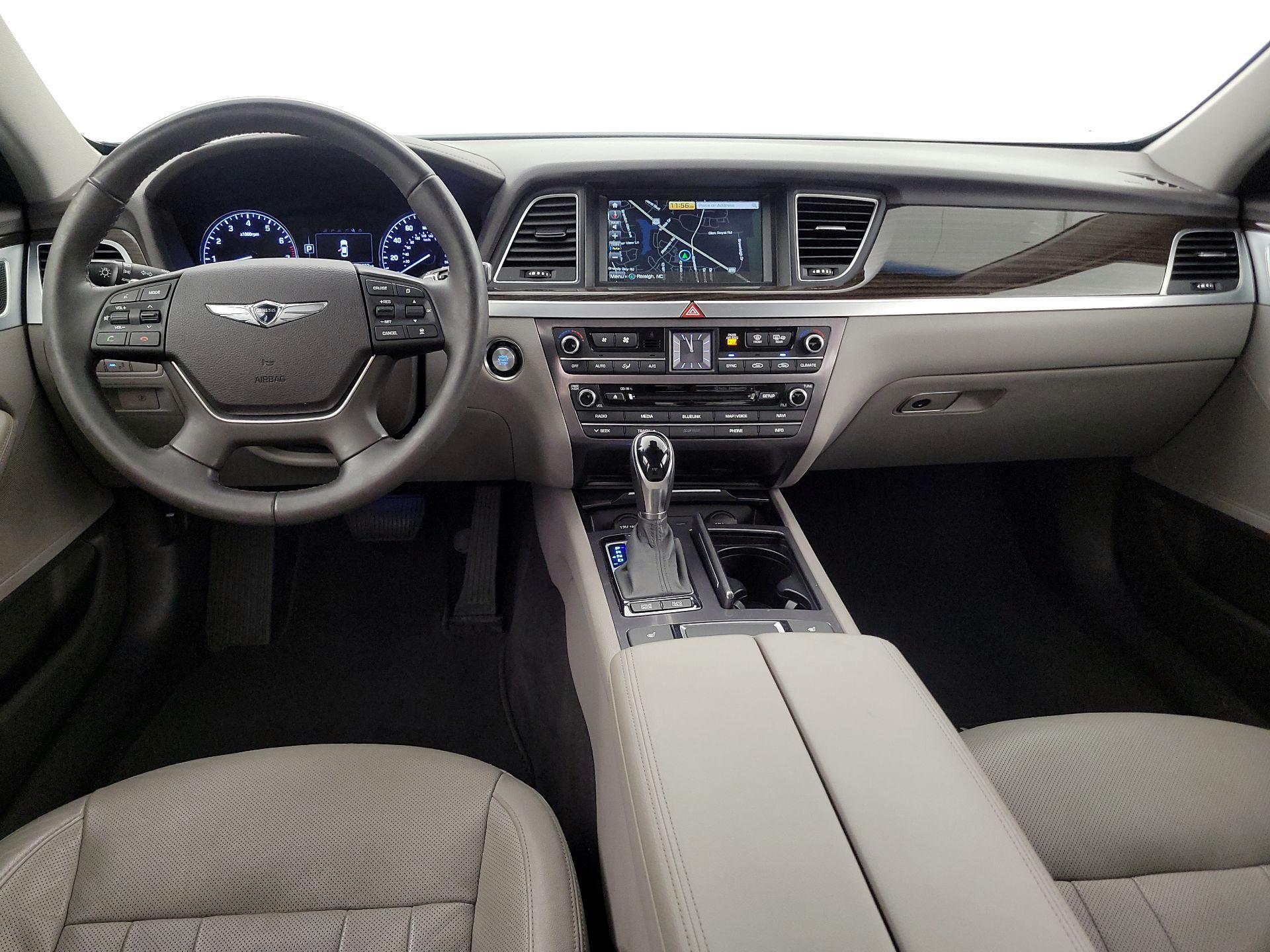 Thumbnail: 2017 Genesis G80 - 9