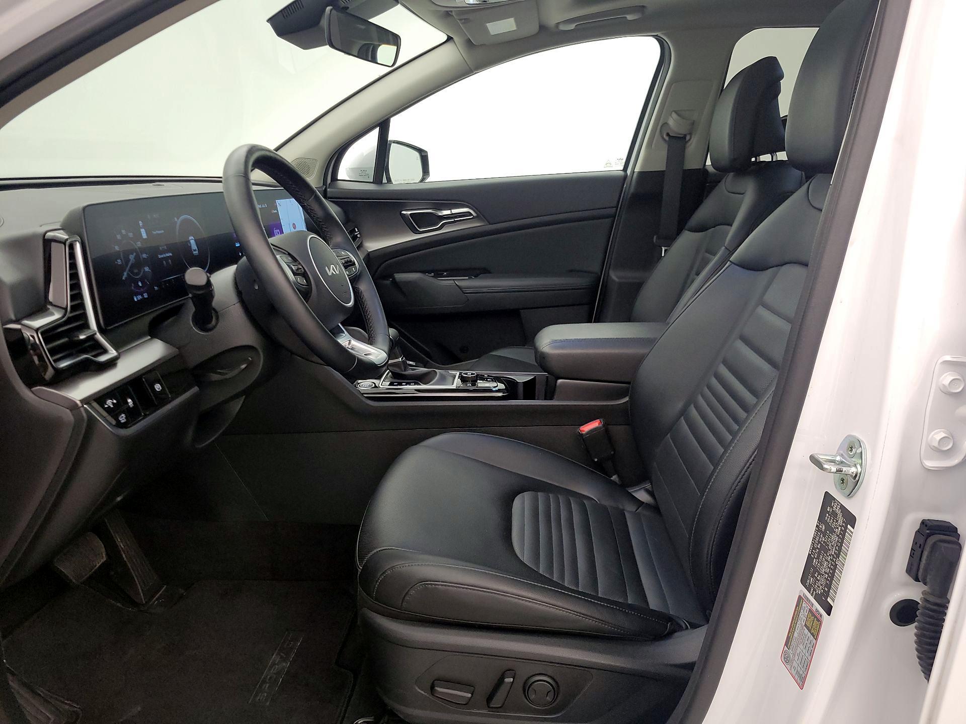 Thumbnail: 2023 Kia Sportage - 11
