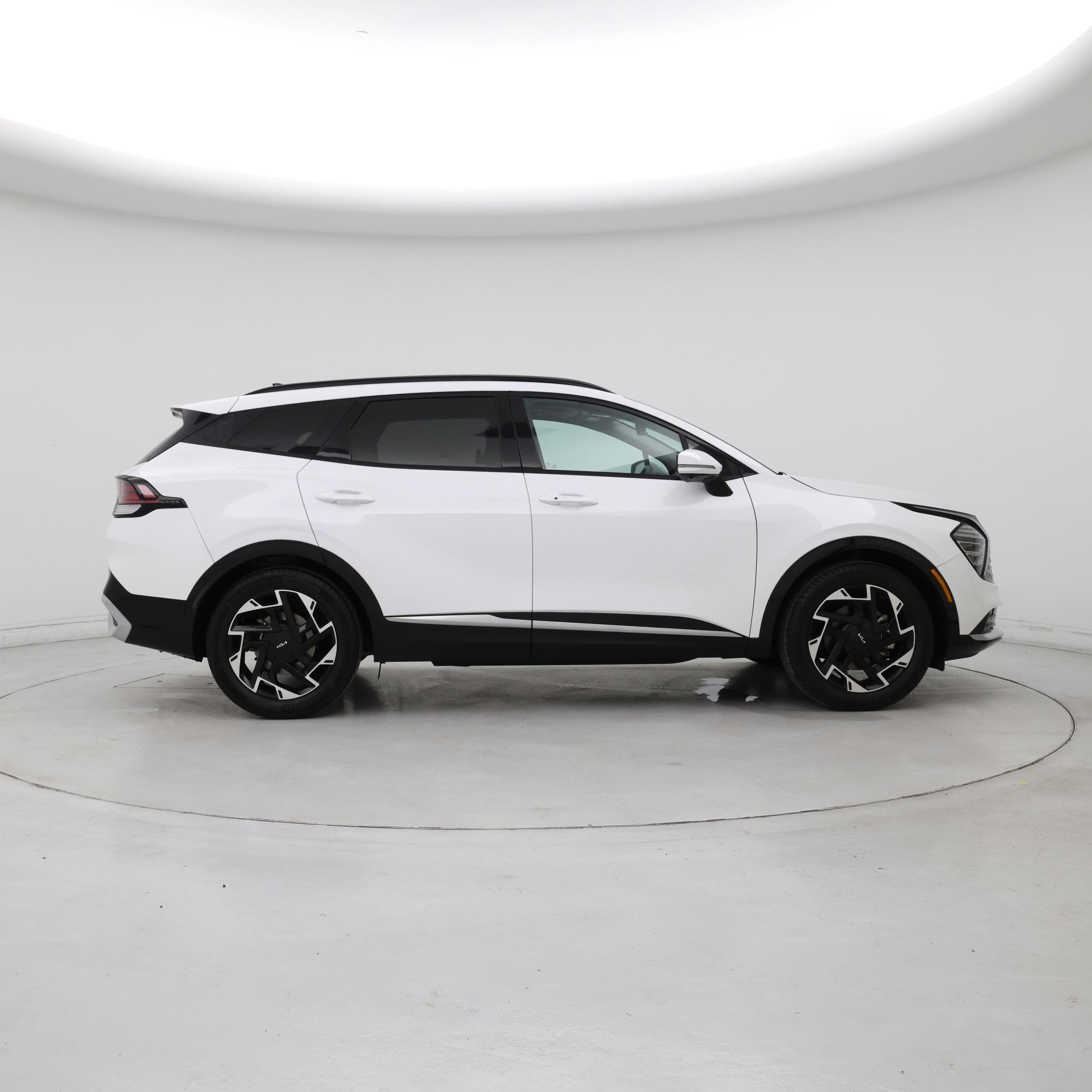 Thumbnail: 2023 Kia Sportage - 7