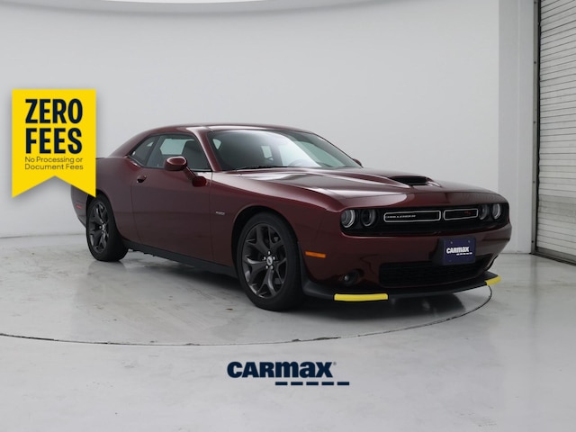 Red 2019 Dodge Challenger Coupe Rear-Wheel Drive Automatic