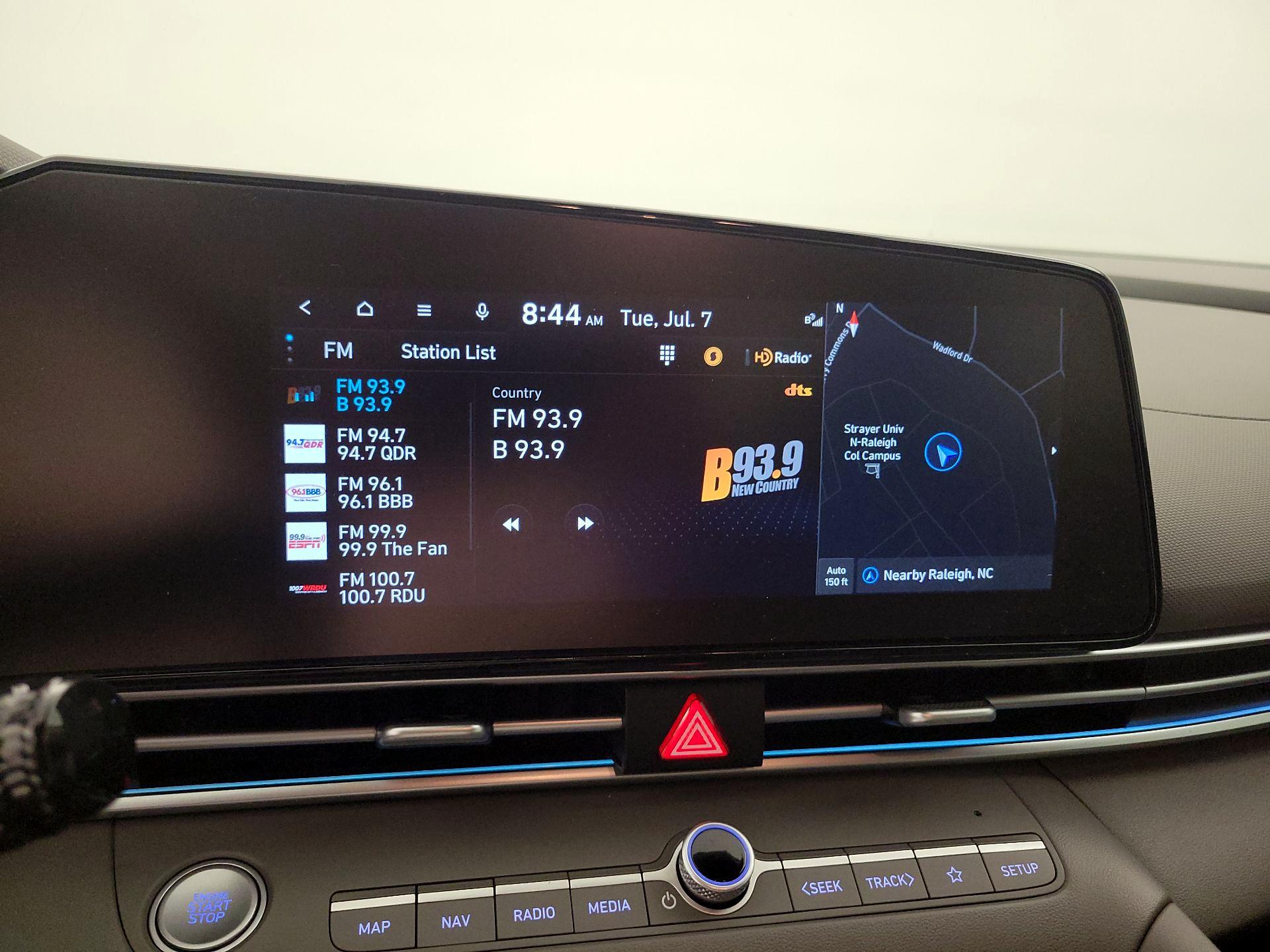 Thumbnail: 2024 Hyundai Elantra - 13