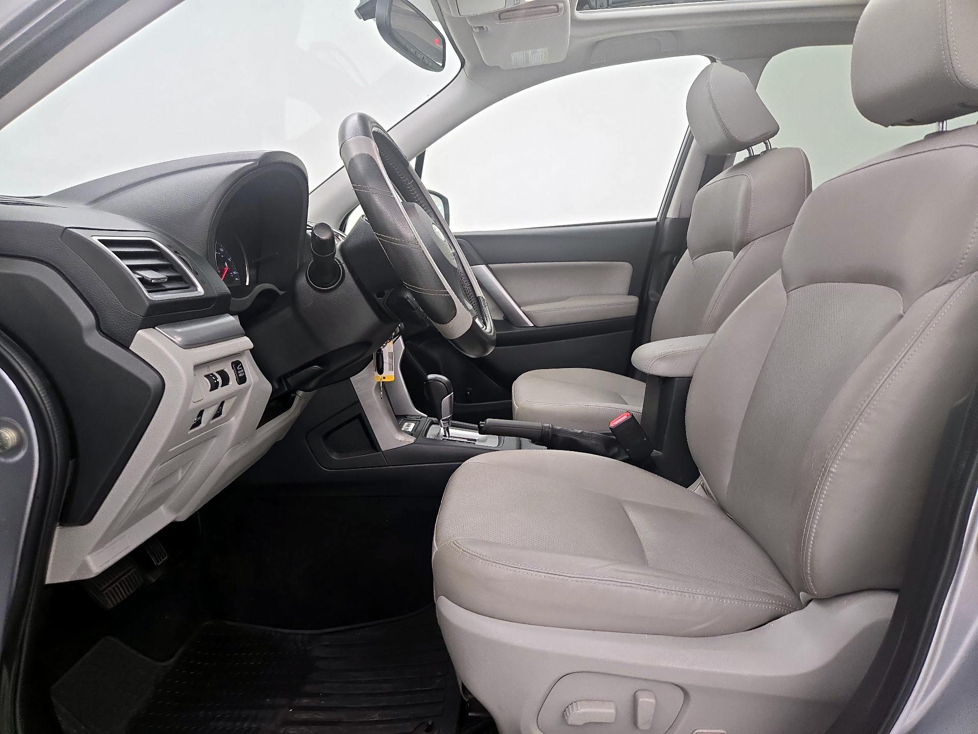 Thumbnail: 2016 Subaru Forester - 11