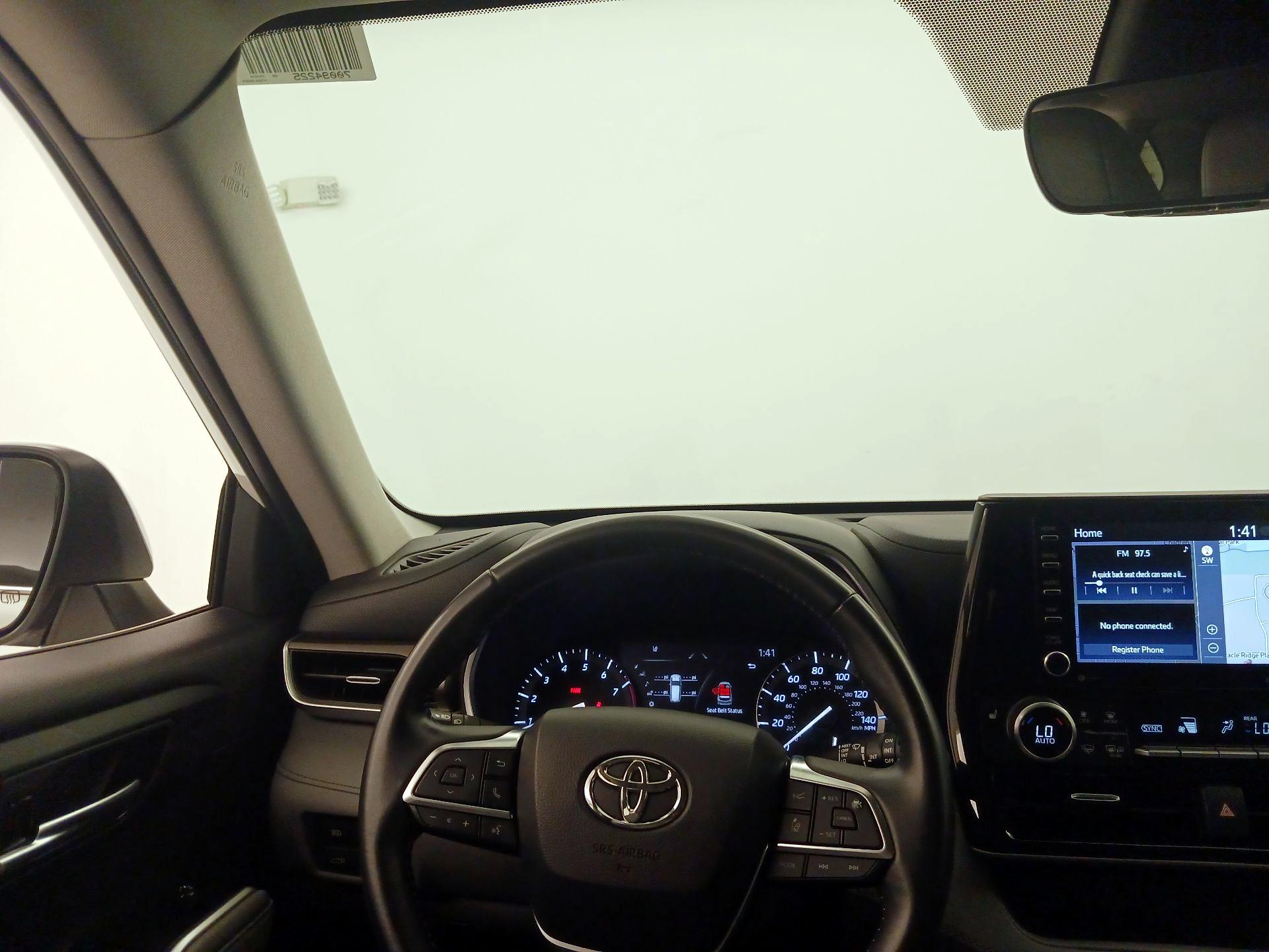Thumbnail: 2020 Toyota Highlander - 10