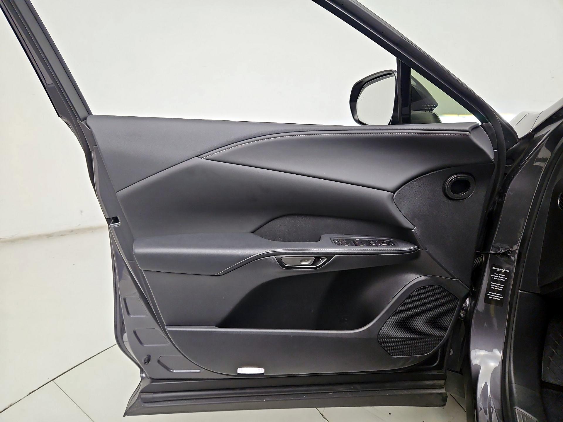 Thumbnail: 2025 Lexus RX - 12