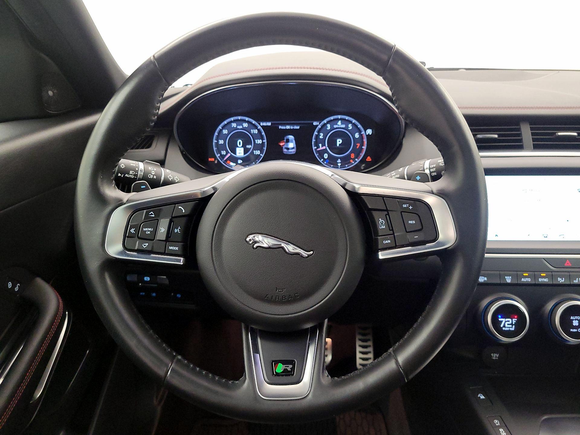 Thumbnail: 2020 Jaguar E-Pace - 10