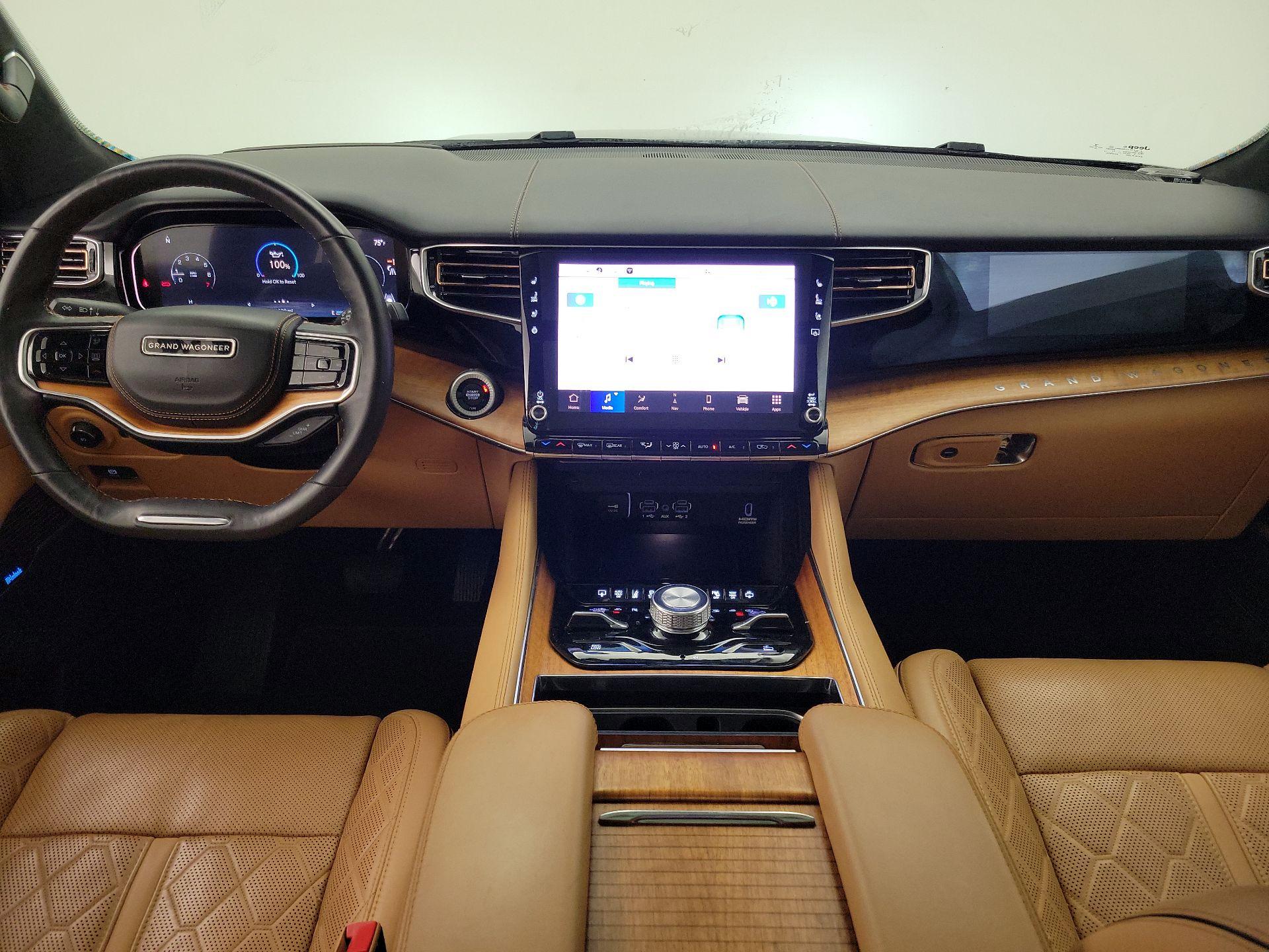 Thumbnail: 2022 Jeep Grand Wagoneer - 9