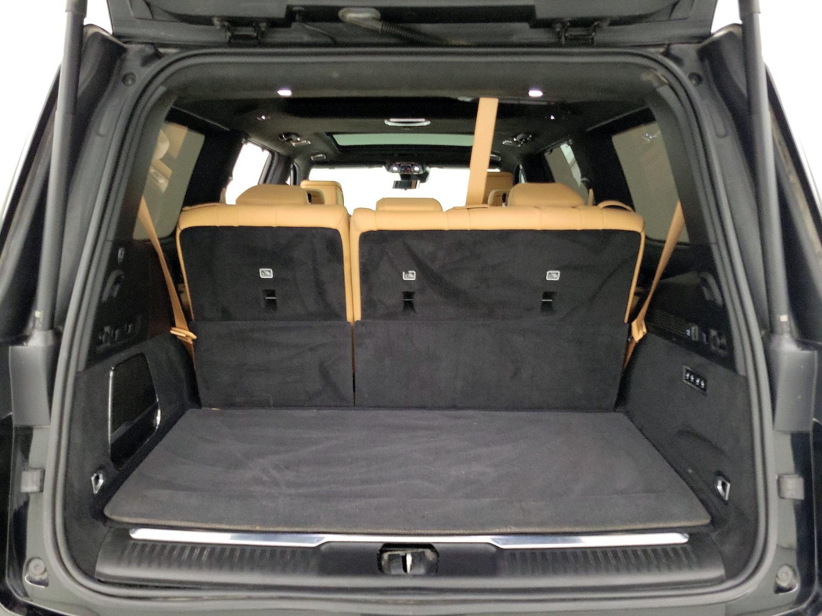 2022 Jeep Grand Wagoneer Series III - Photo 22