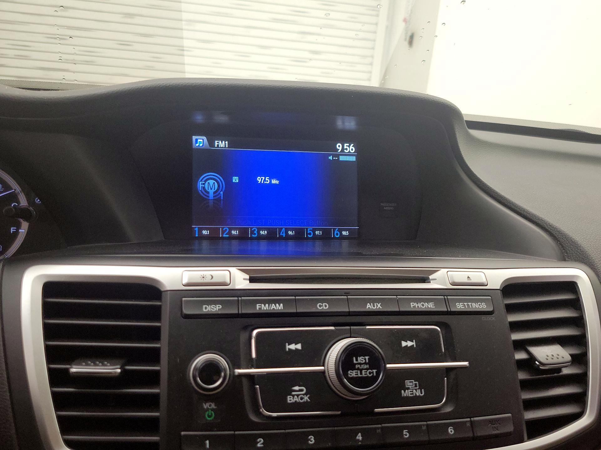 Thumbnail: 2015 Honda Accord - 15