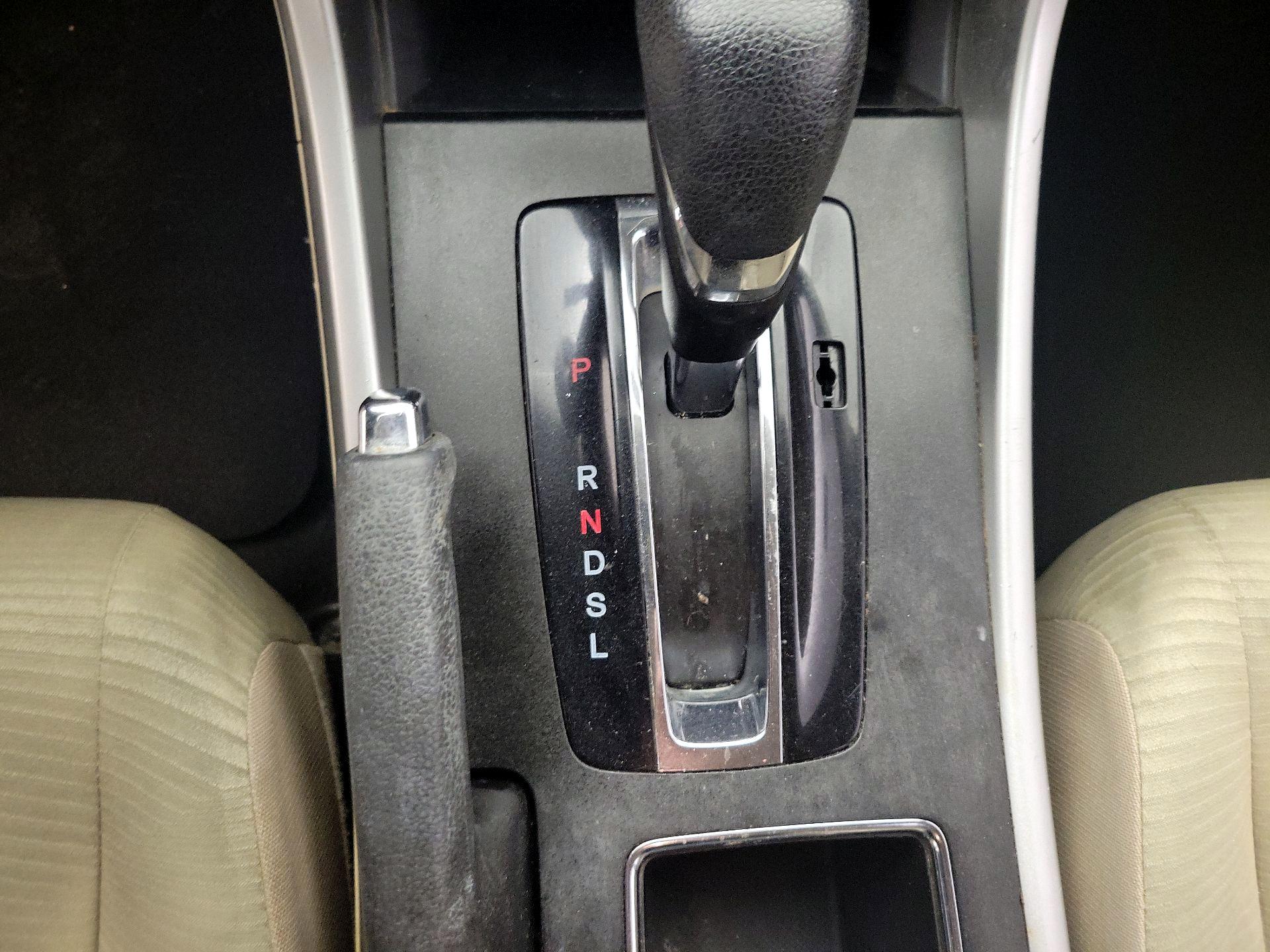Thumbnail: 2015 Honda Accord - 17