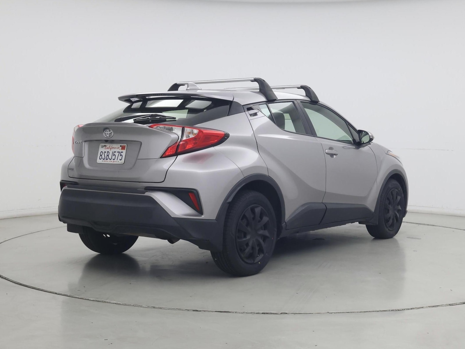 2020 Toyota C-HR LE - Photo 9