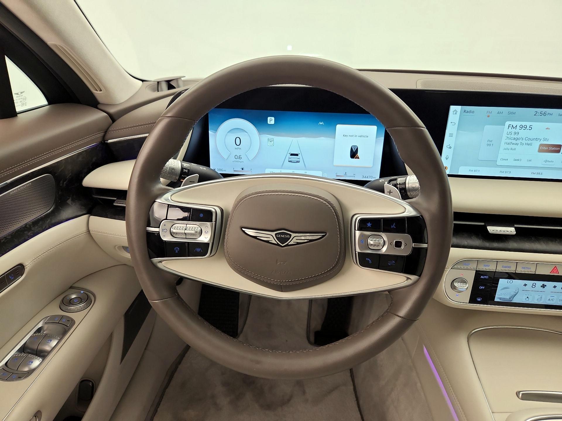 Thumbnail: 2023 Genesis G90 - 10