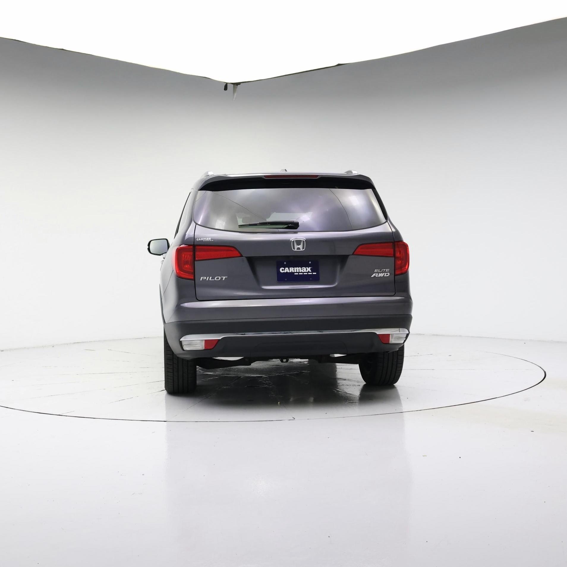 Thumbnail: 2018 Honda Pilot - 6
