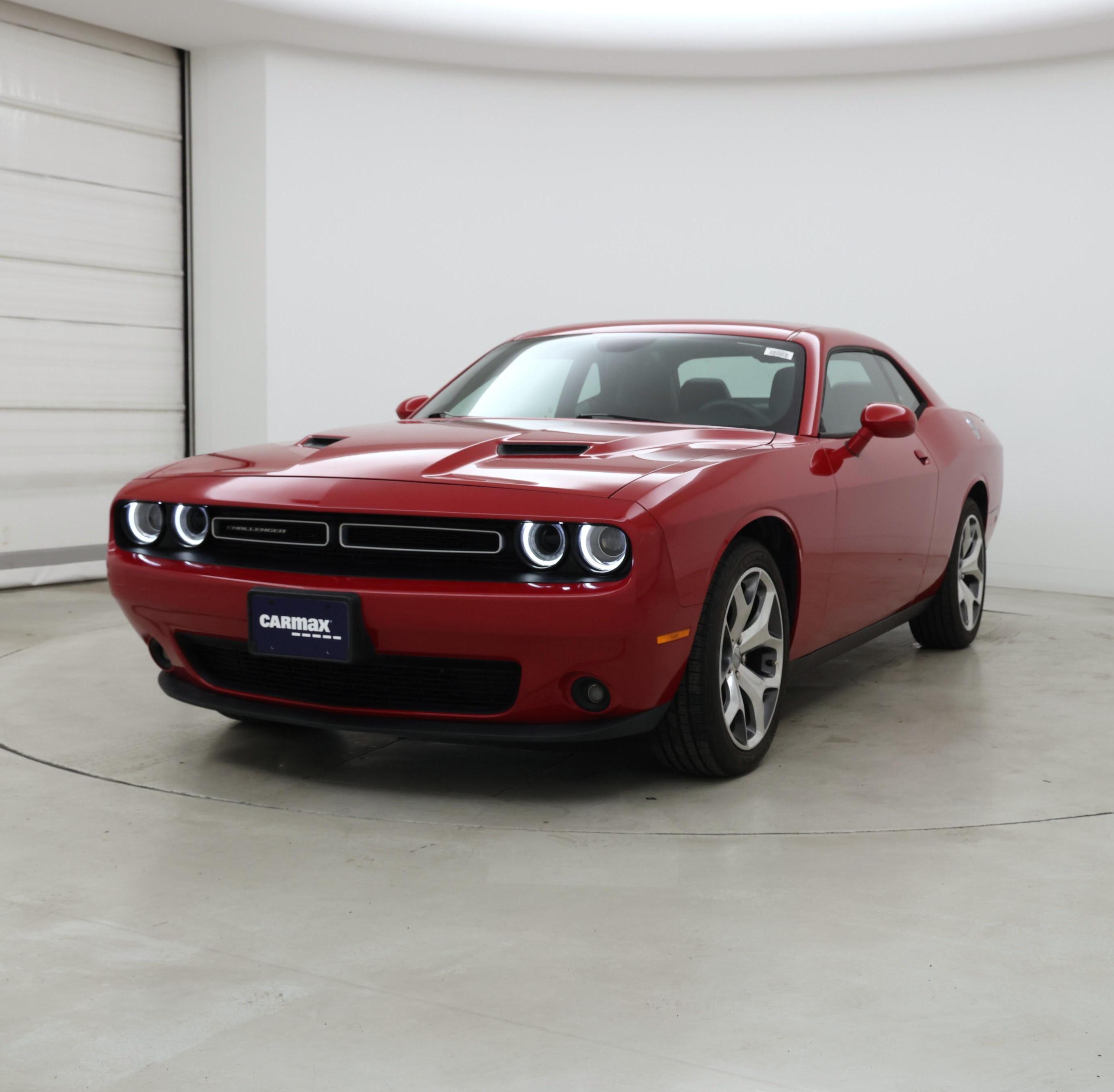 Thumbnail: 2016 Dodge Challenger - 4