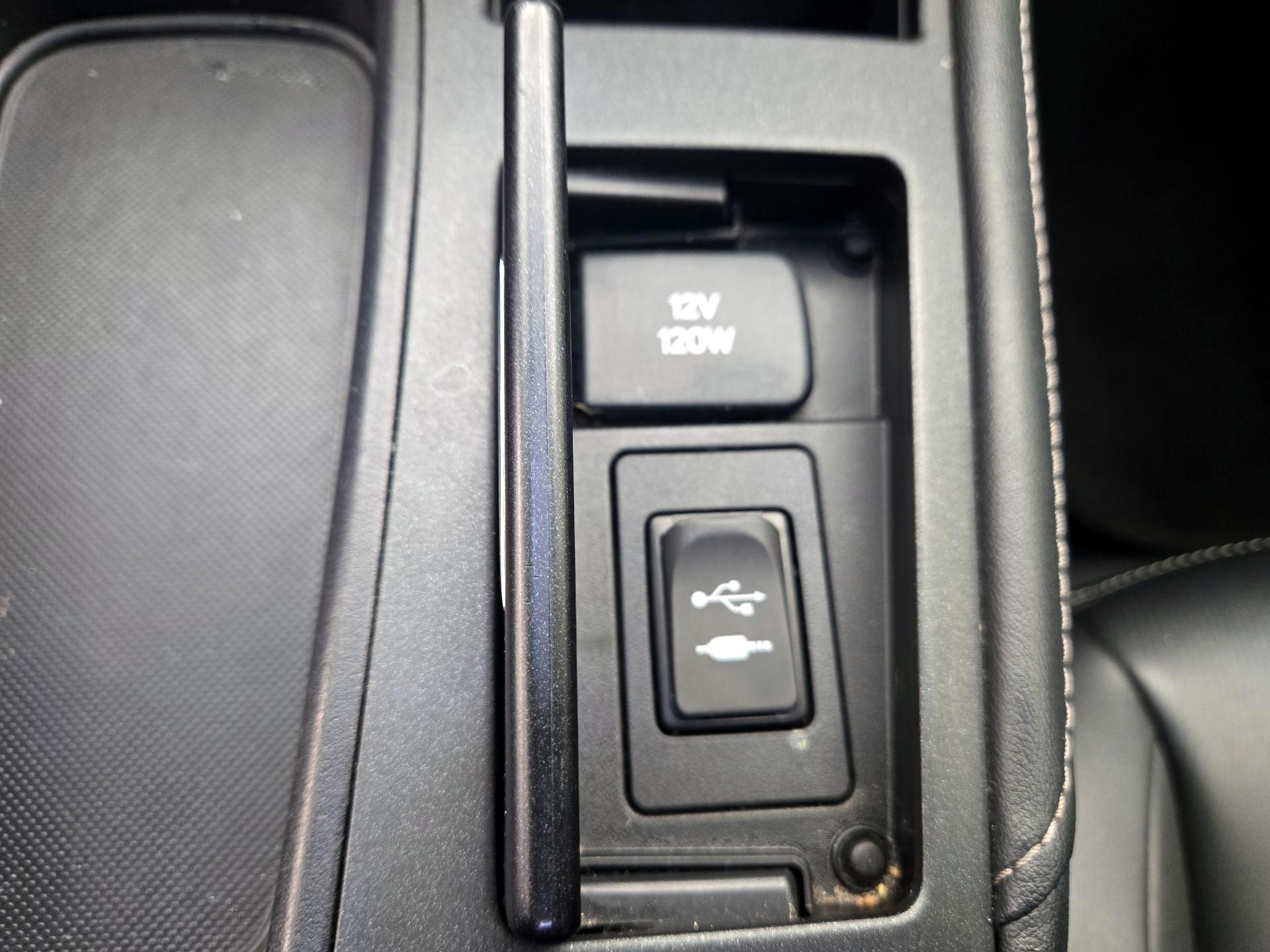Thumbnail: 2015 Lexus CT - 18