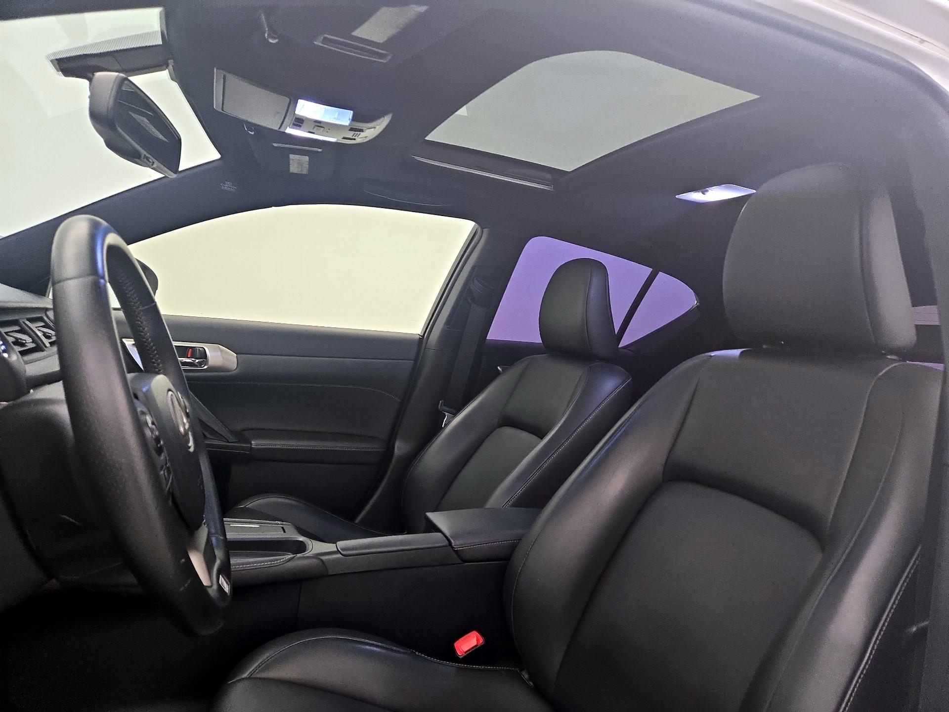 Thumbnail: 2015 Lexus CT - 19