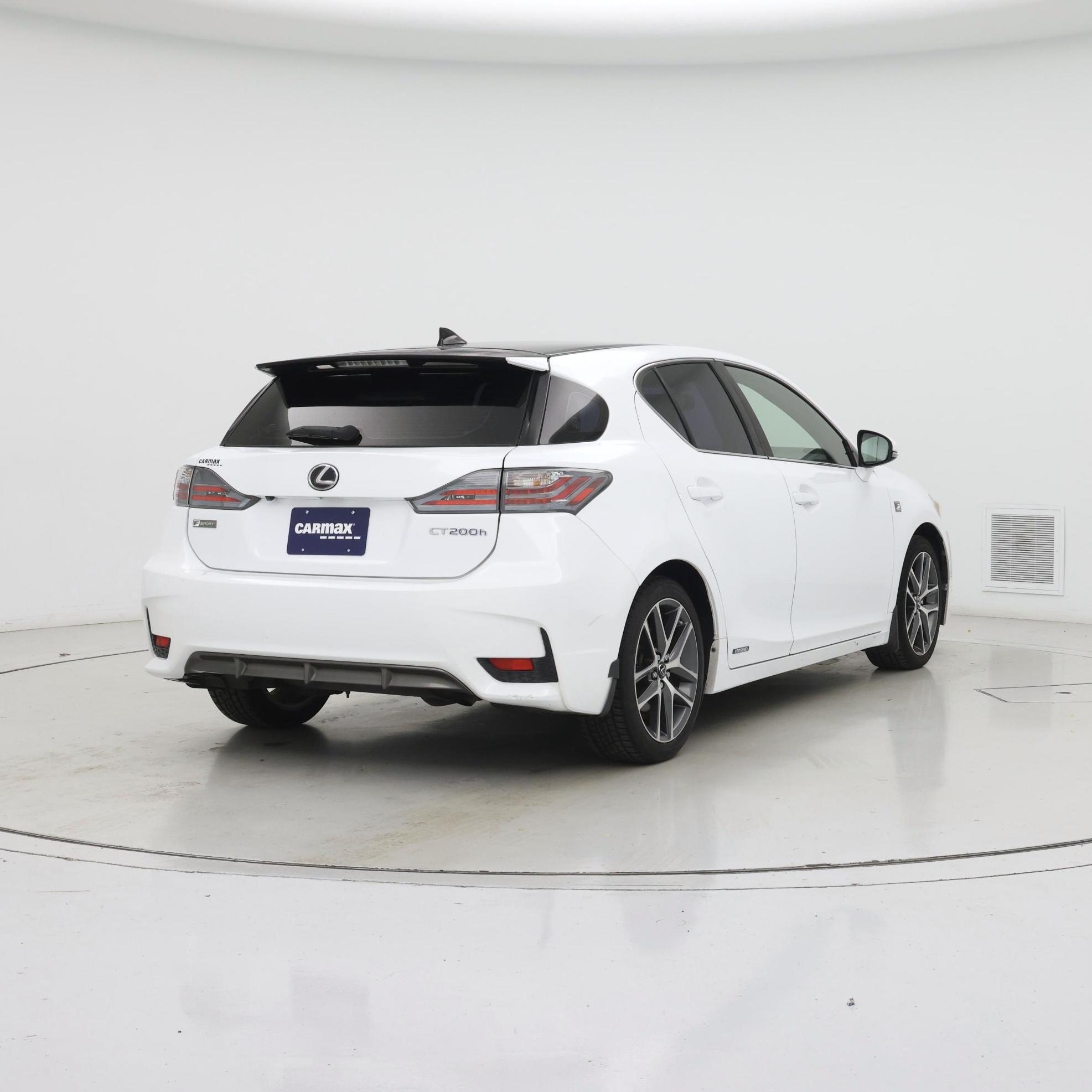 Thumbnail: 2015 Lexus CT - 8