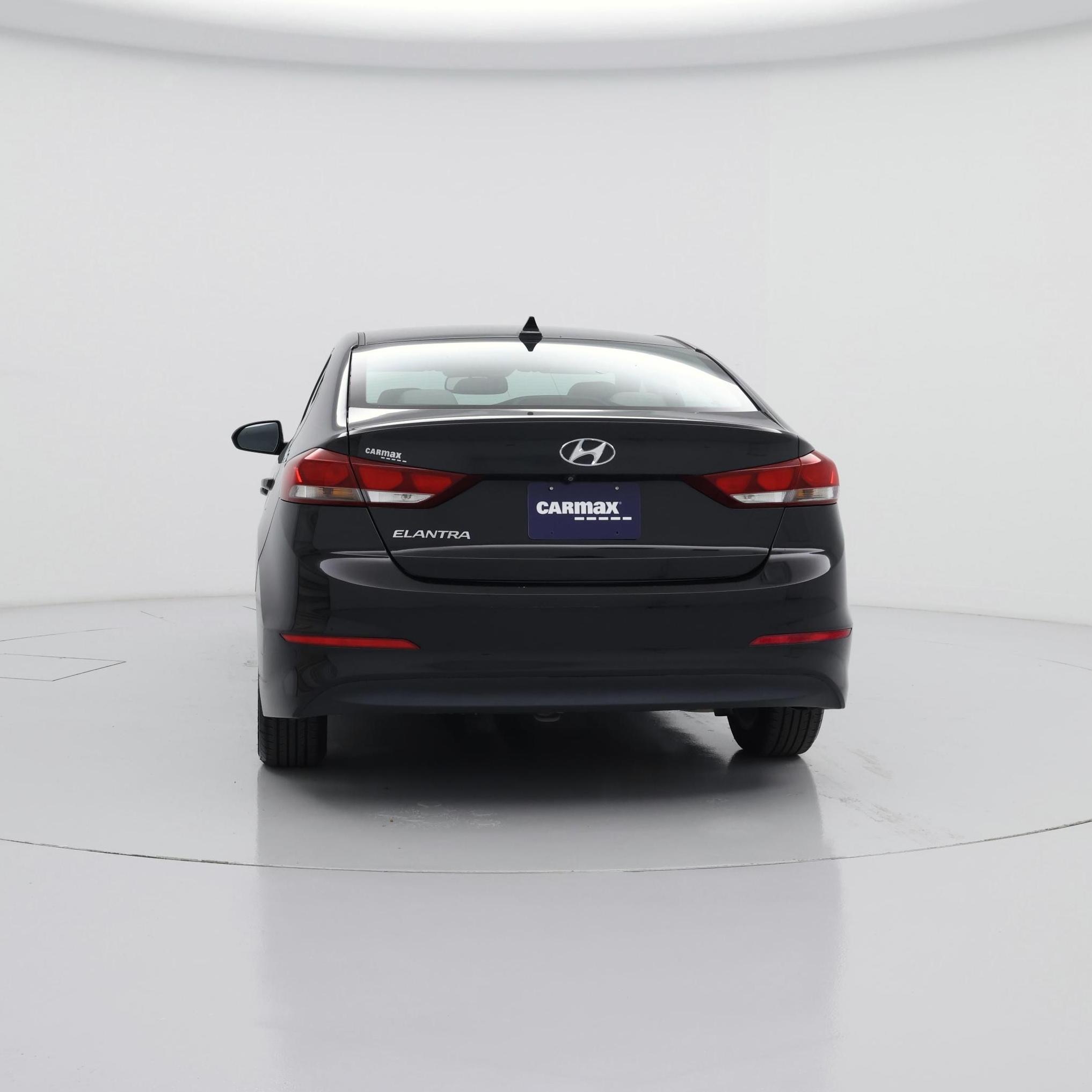 Thumbnail: 2017 Hyundai Elantra - 6