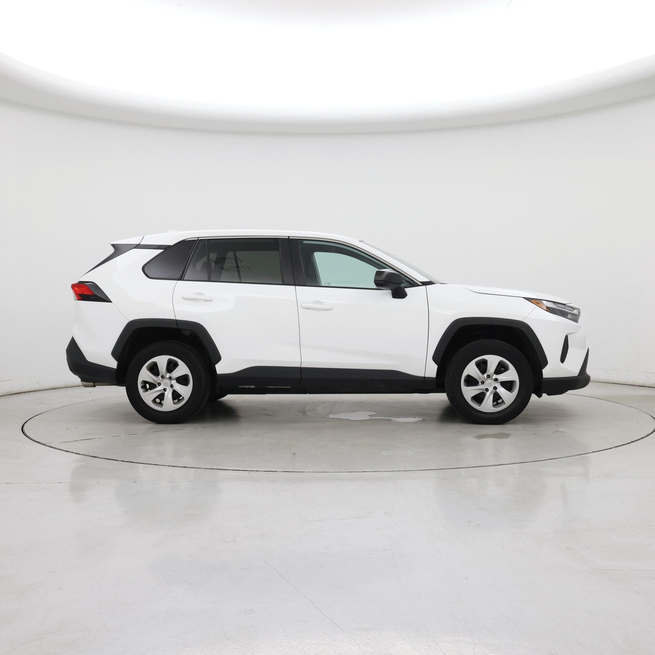 Thumbnail: 2023 Toyota RAV4 - 7