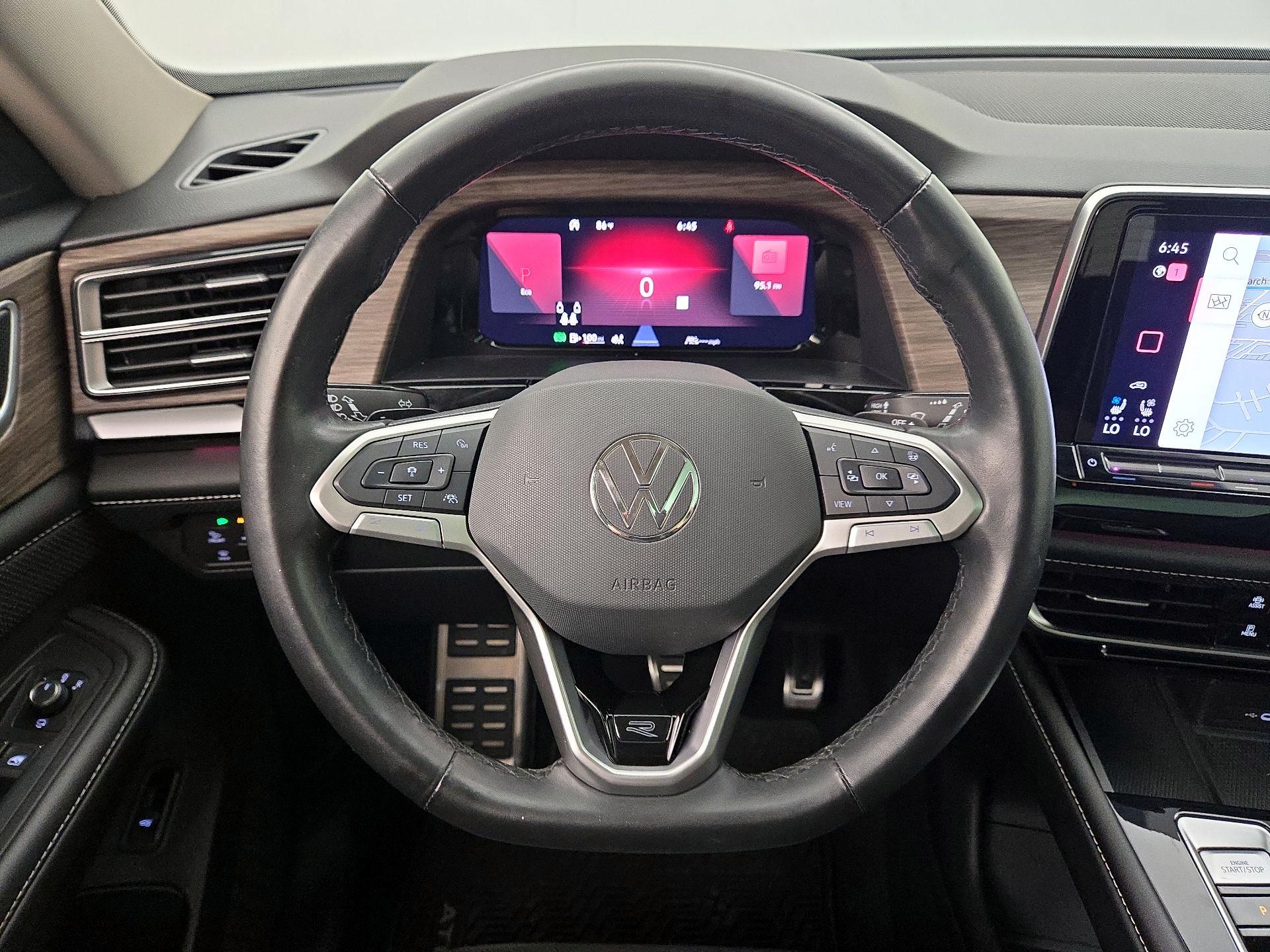 Thumbnail: 2024 Volkswagen Atlas - 10