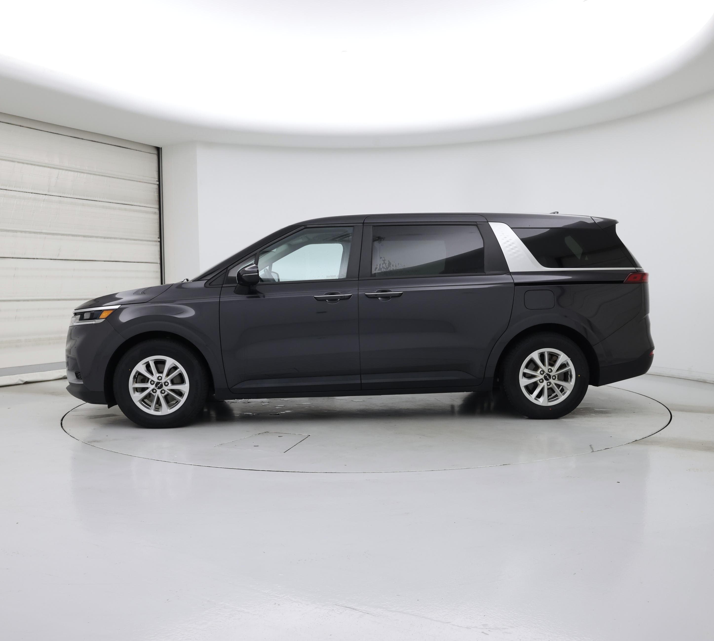 Thumbnail: 2024 Kia Carnival - 3