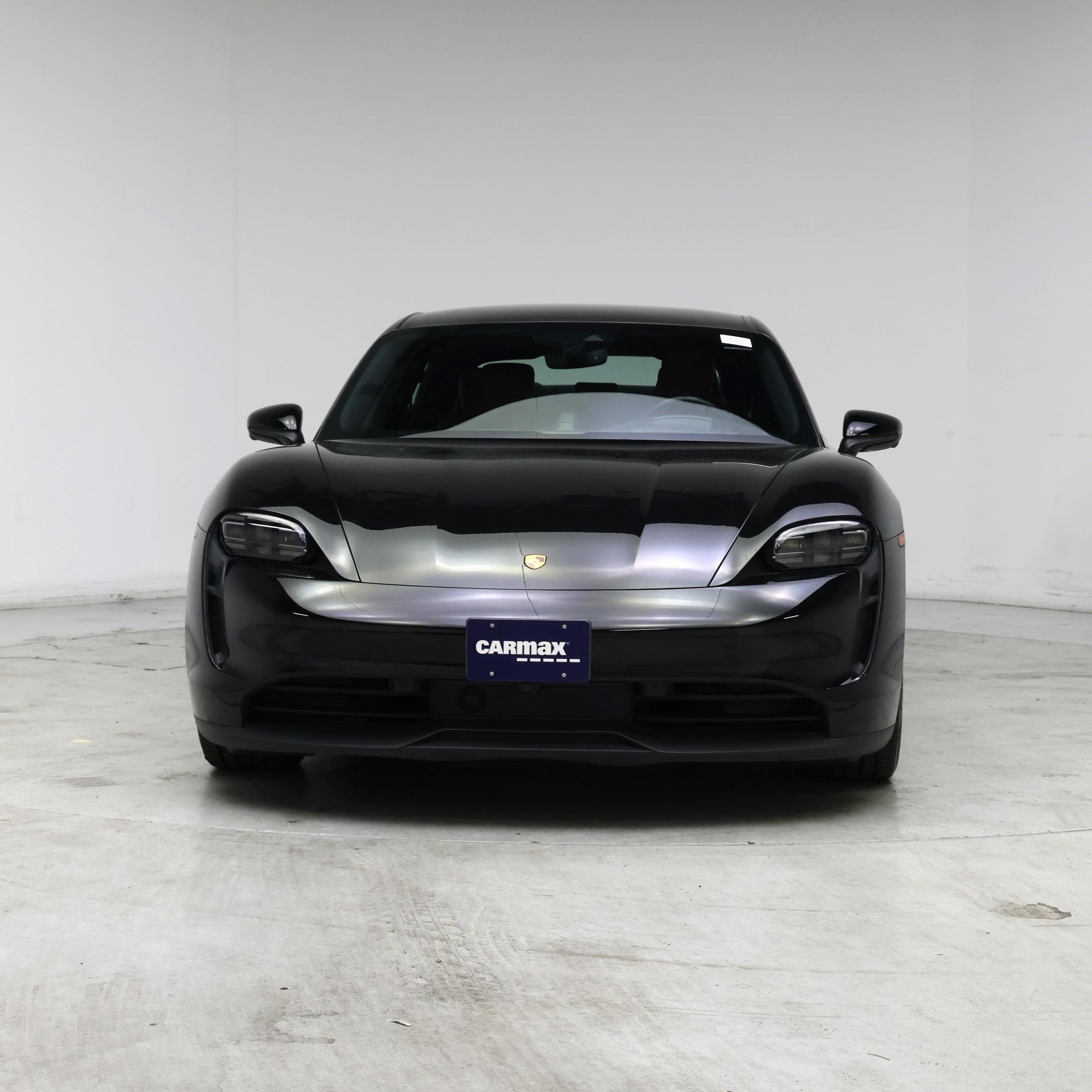 Thumbnail: 2022 Porsche Taycan - 5