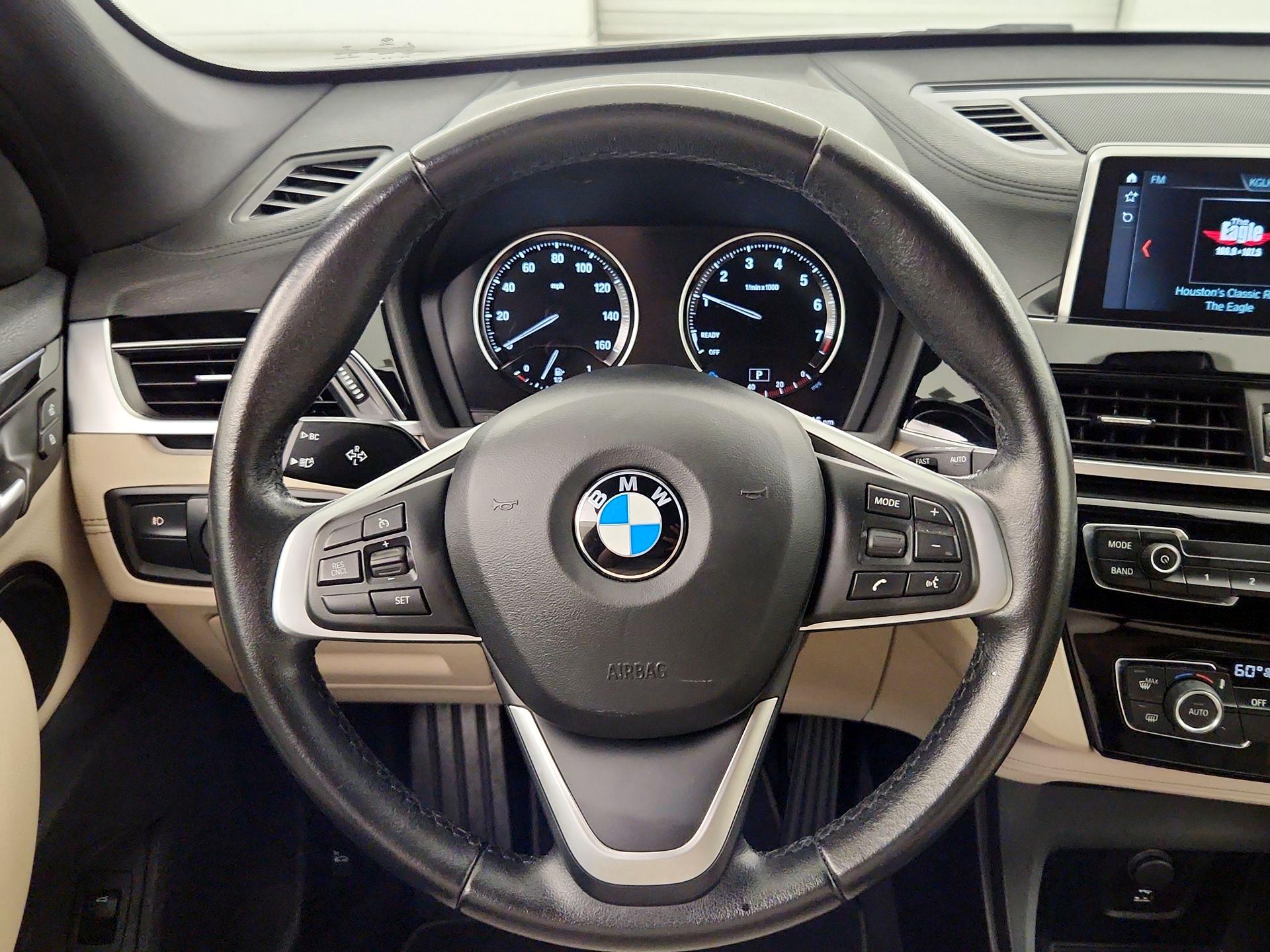 Thumbnail: 2020 BMW X1 - 10
