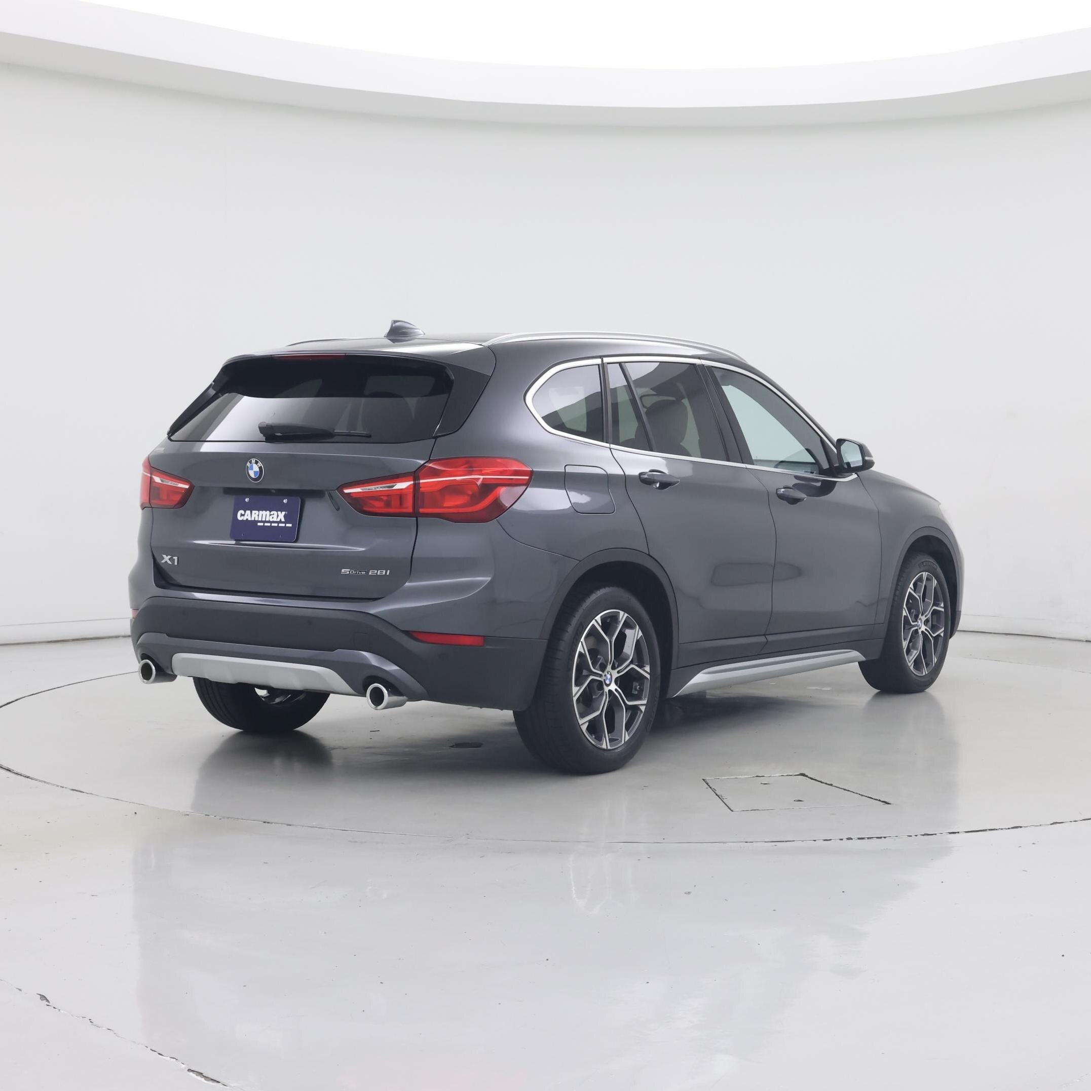 Thumbnail: 2020 BMW X1 - 8
