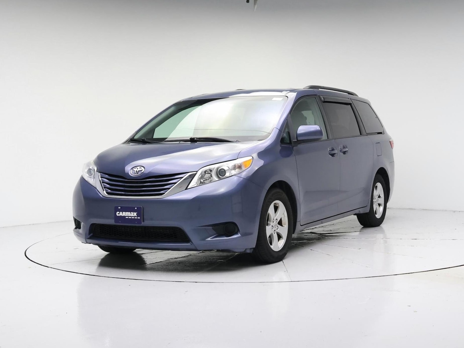 2017 Toyota Sienna LE - Photo 5