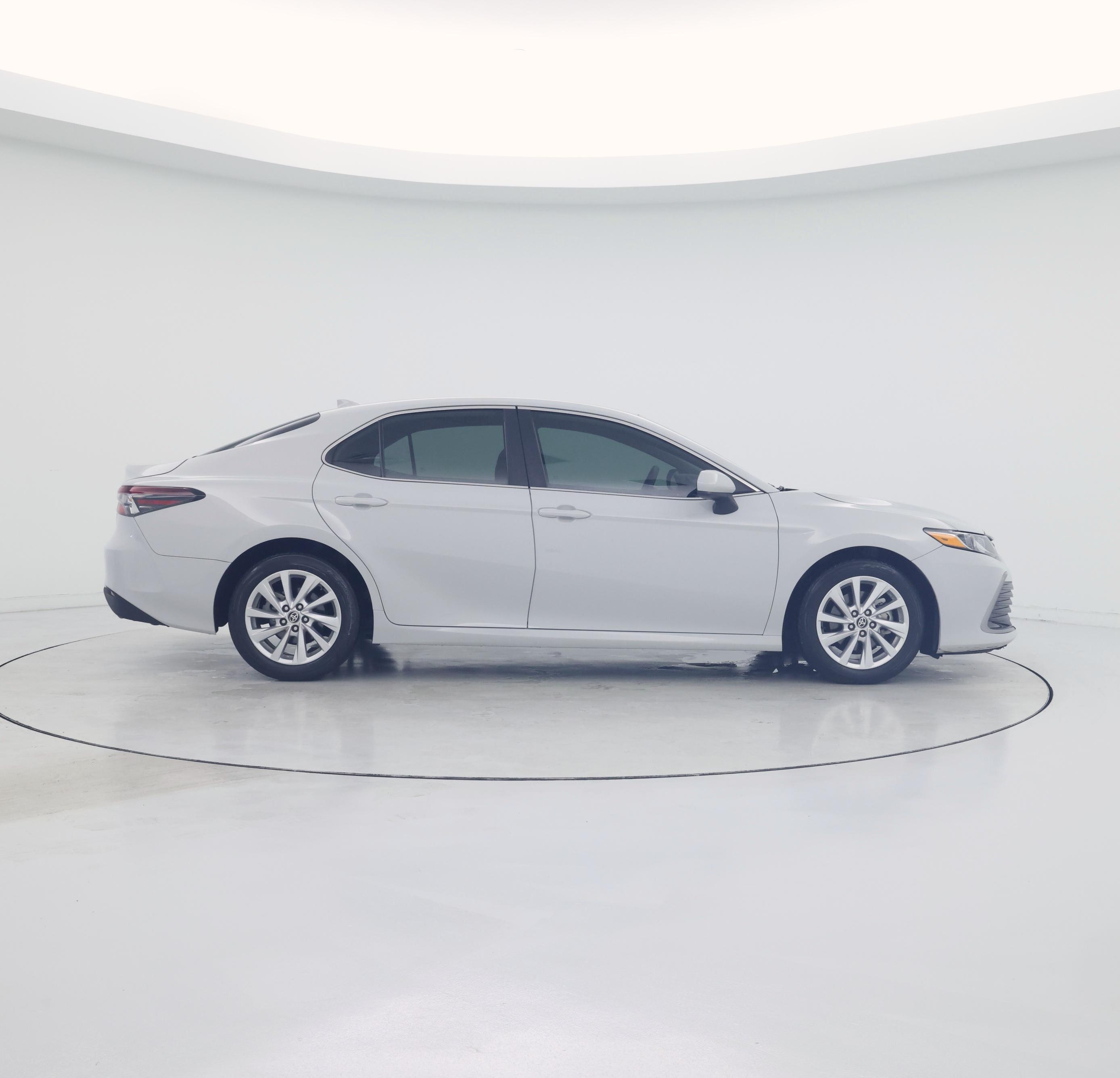 Thumbnail: 2023 Toyota Camry - 7