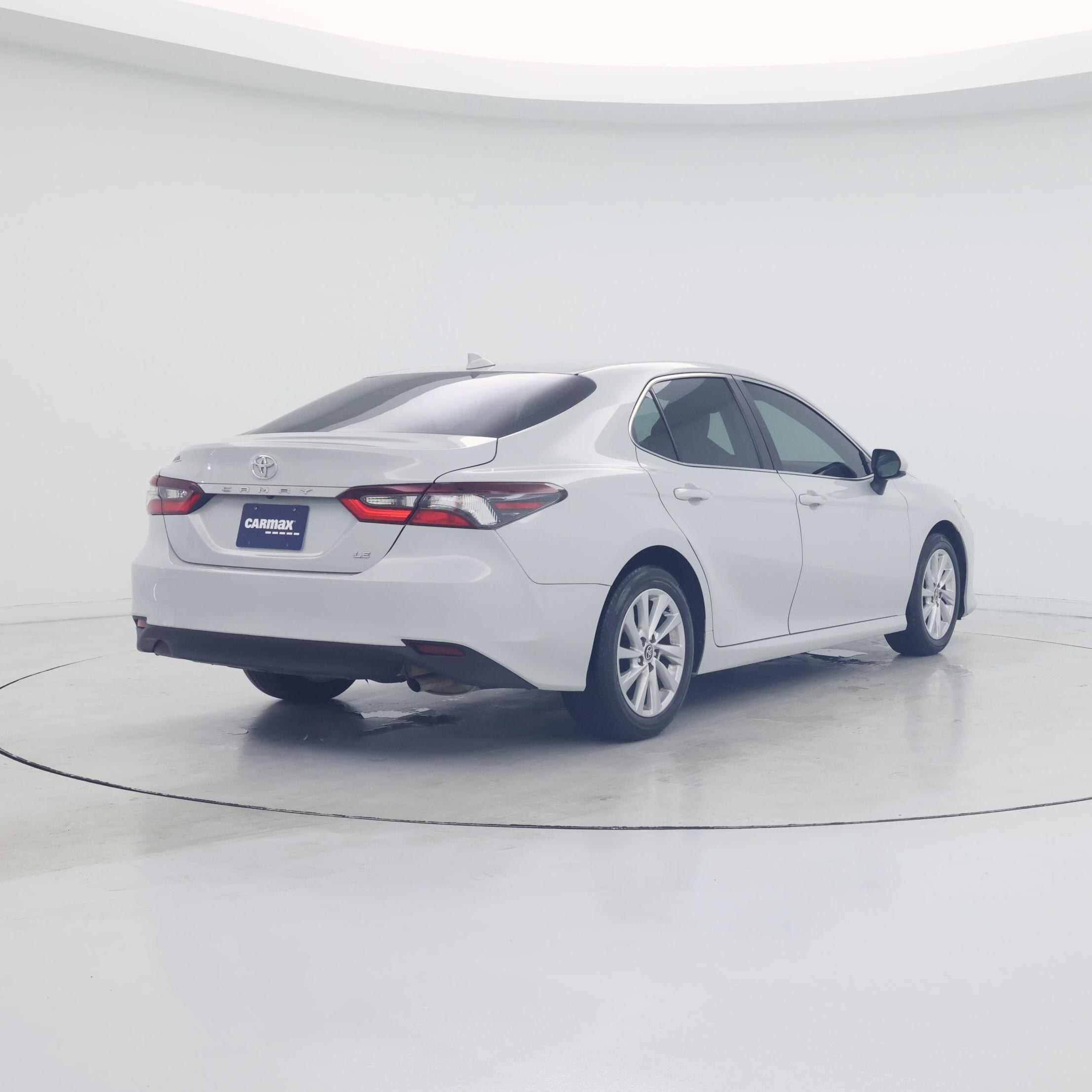 Thumbnail: 2023 Toyota Camry - 8