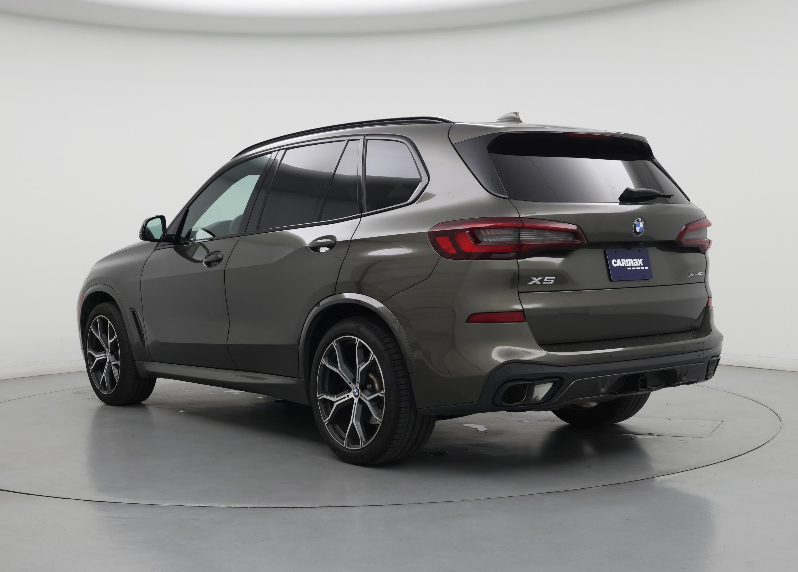 Thumbnail: 2023 BMW X5 - 2