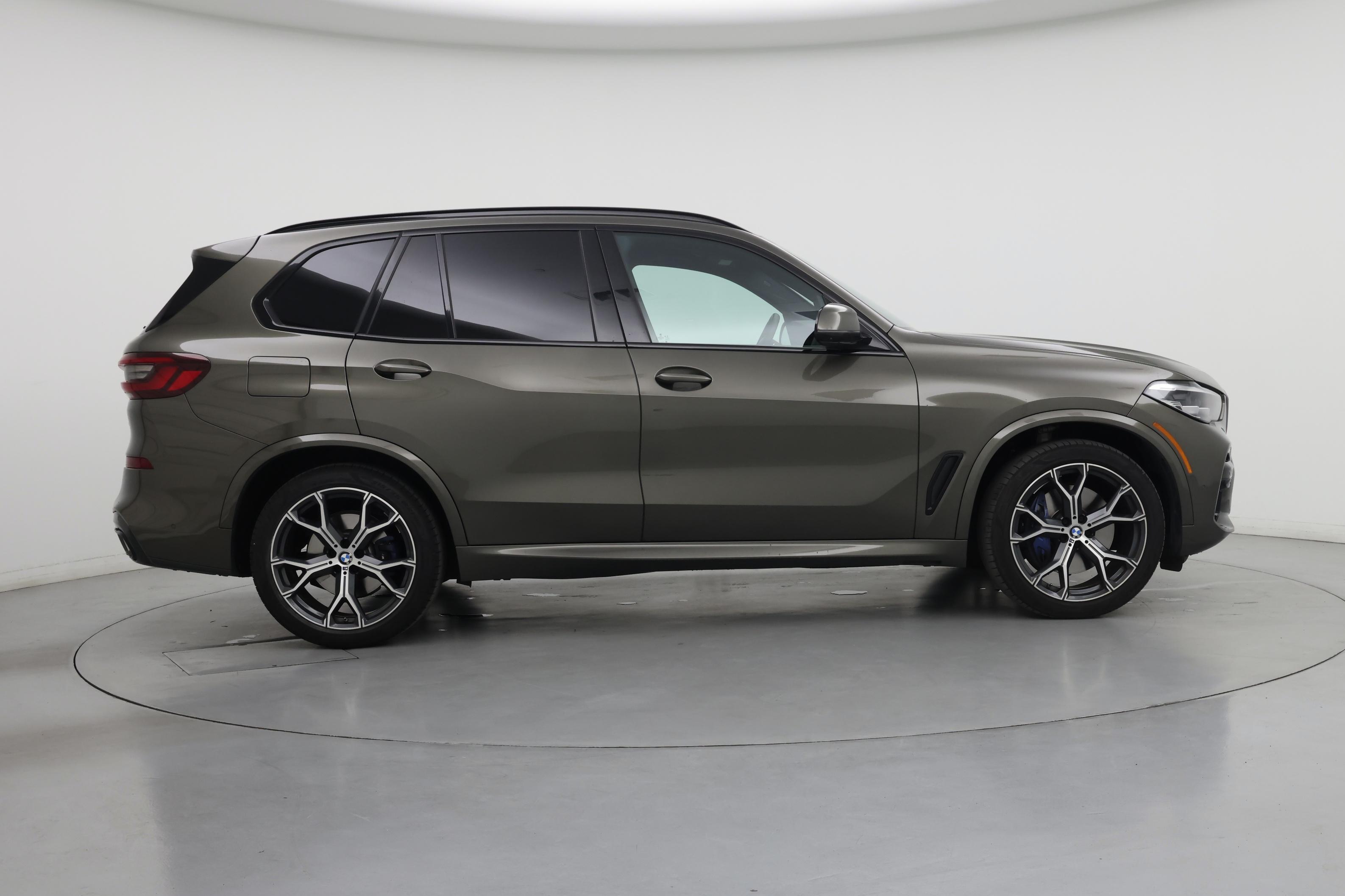 Thumbnail: 2023 BMW X5 - 7