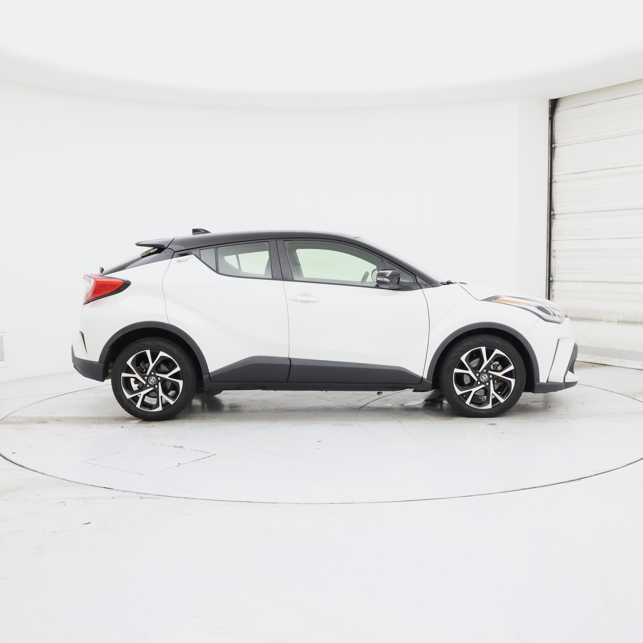 Thumbnail: 2020 Toyota C-HR - 7