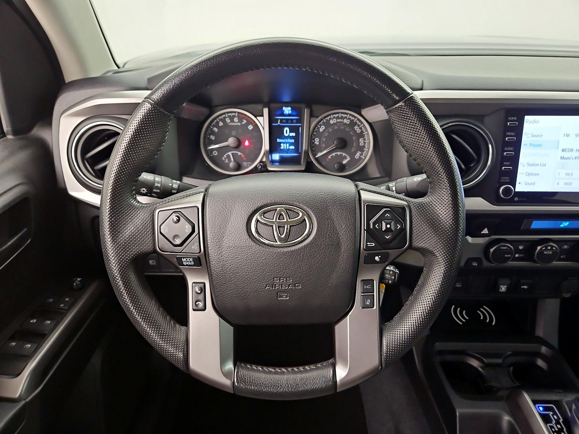 Thumbnail: 2022 Toyota Tacoma - 10