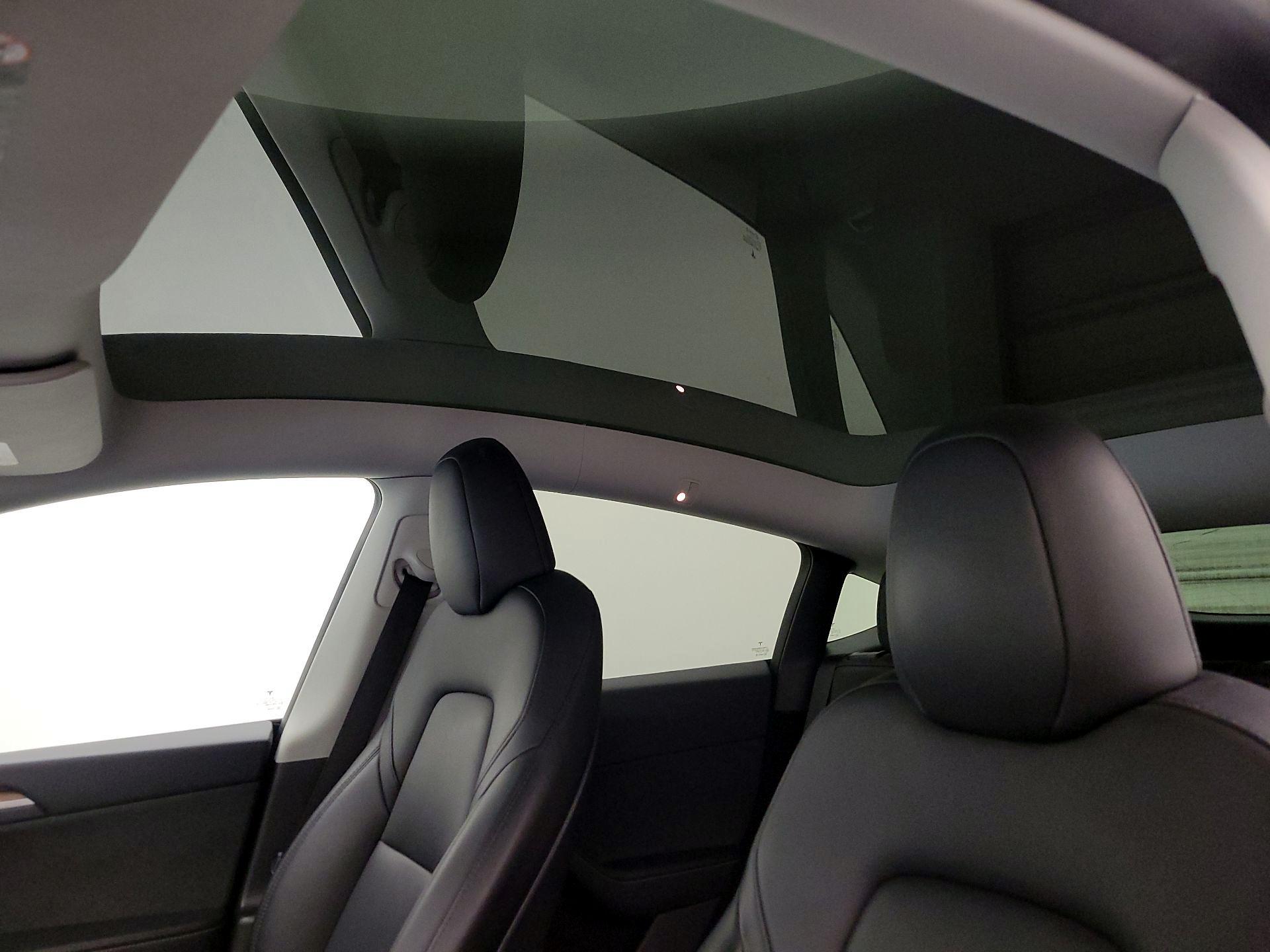 Thumbnail: 2023 Tesla Model Y - 18
