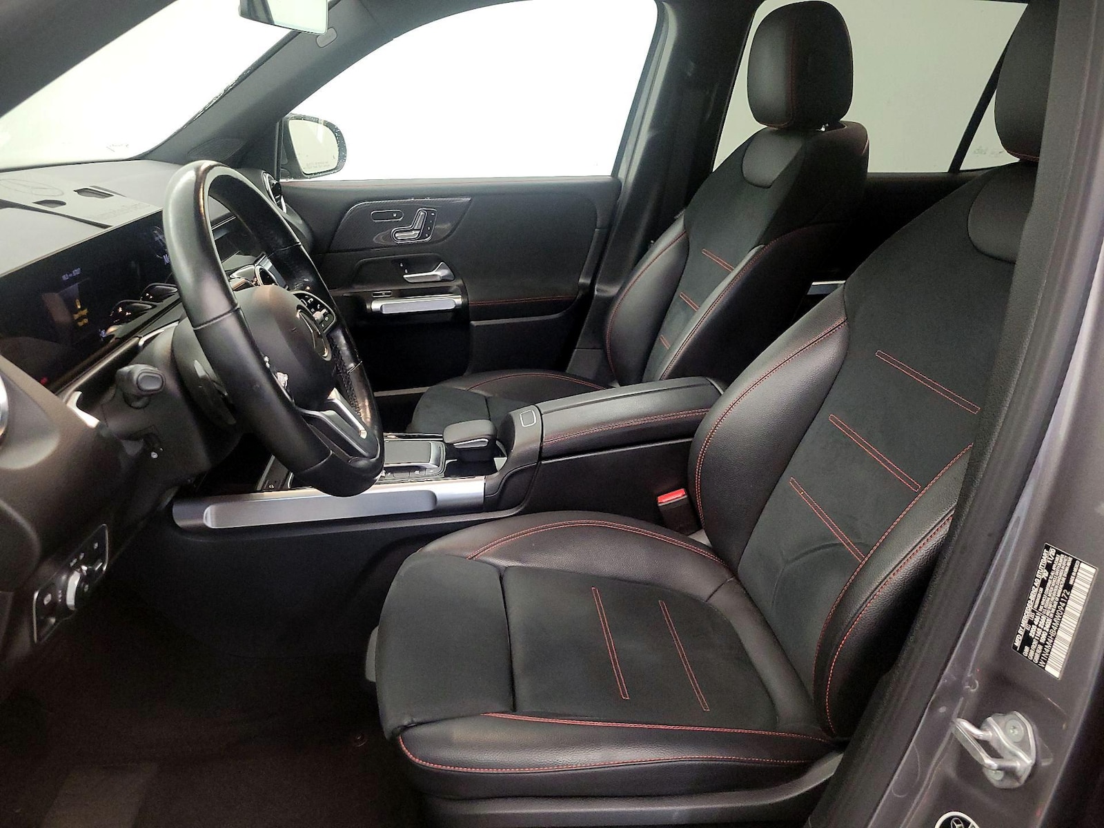 2021 Mercedes-Benz GLB Base - Photo 12