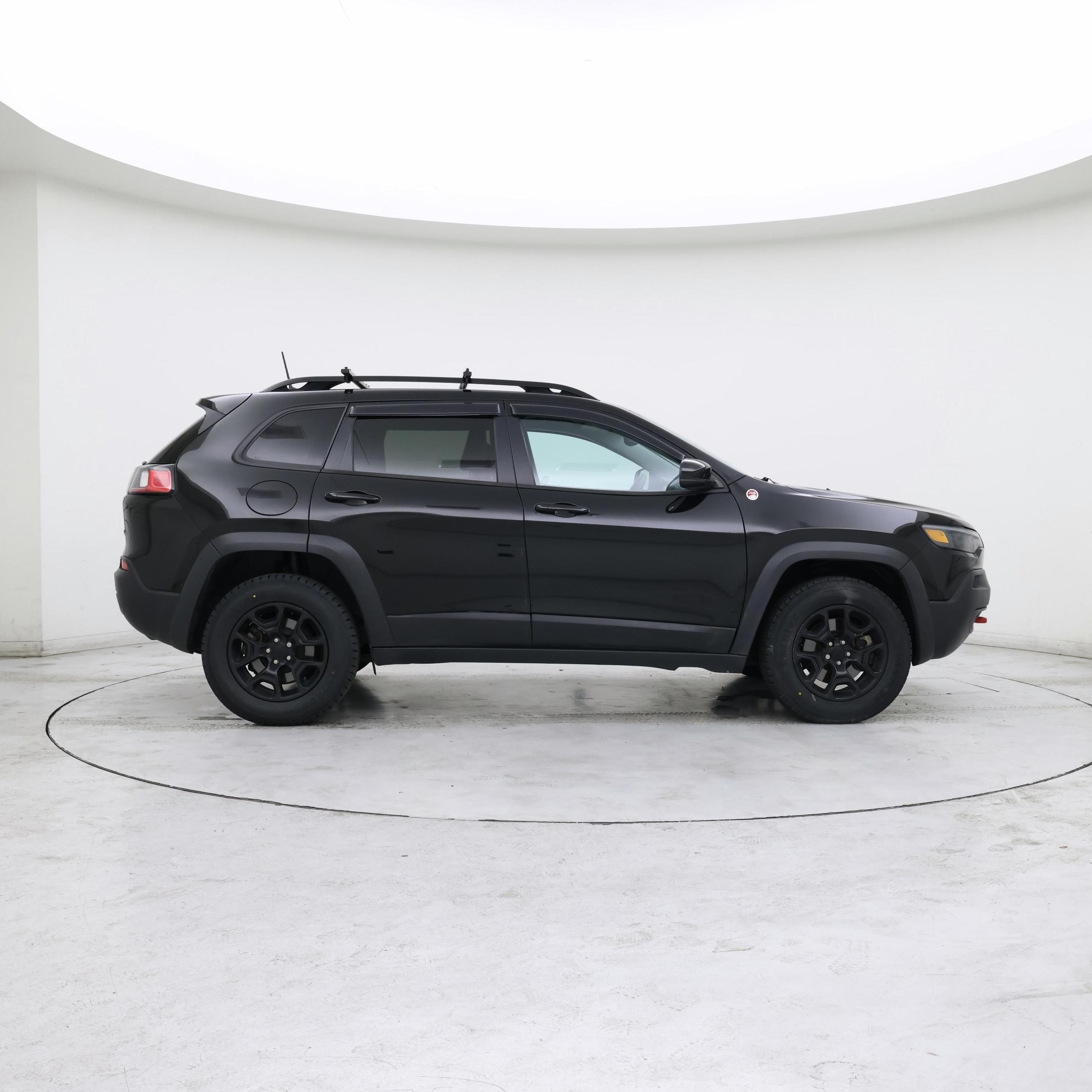 Thumbnail: 2022 Jeep Cherokee - 7