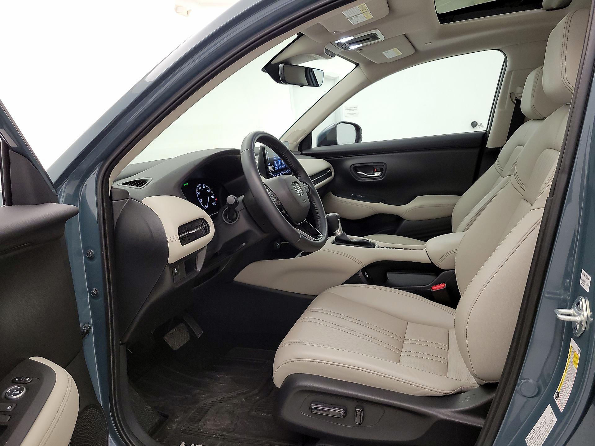 Thumbnail: 2025 Honda HR-V - 11