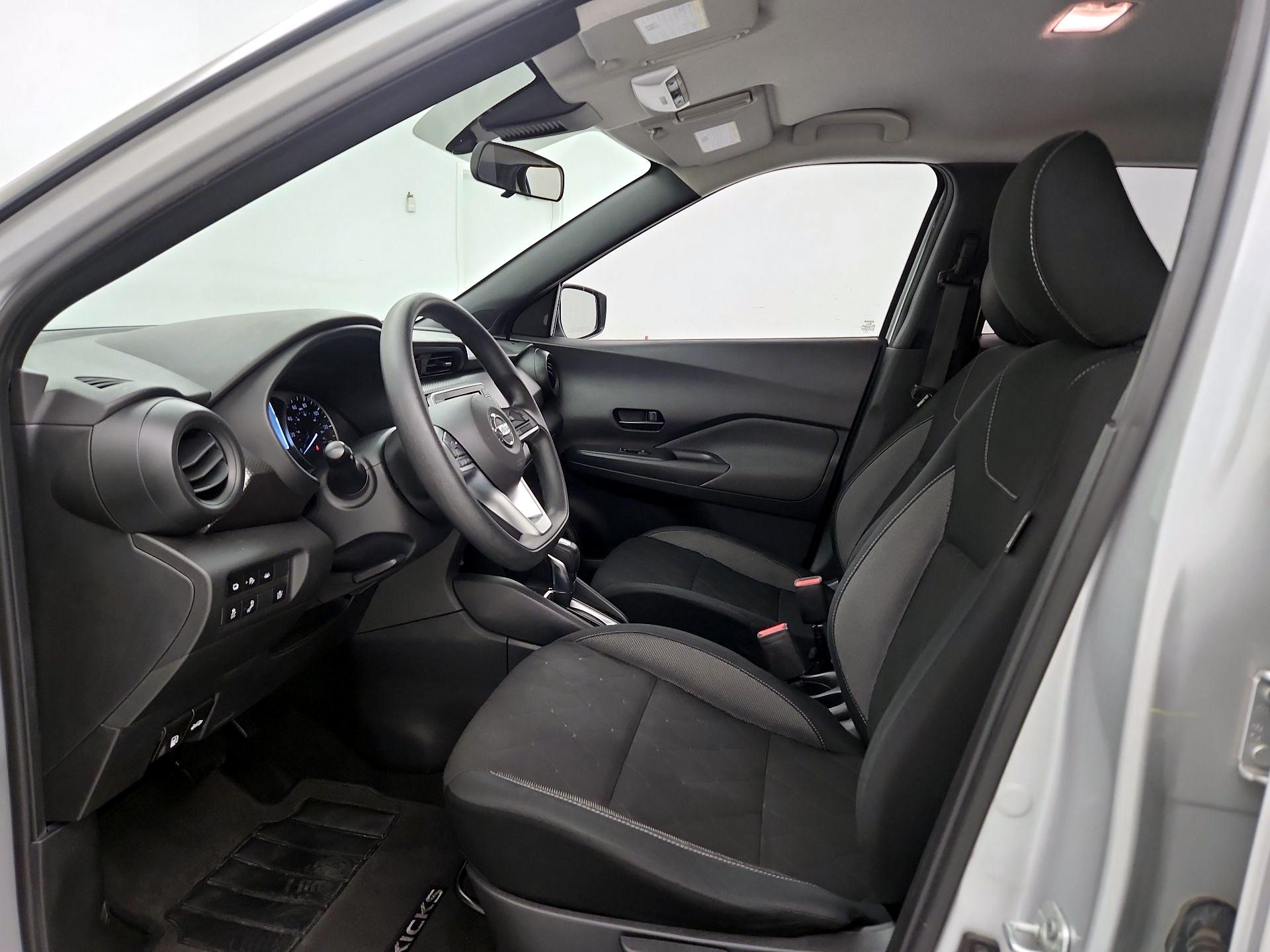 Thumbnail: 2020 Nissan Kicks - 11