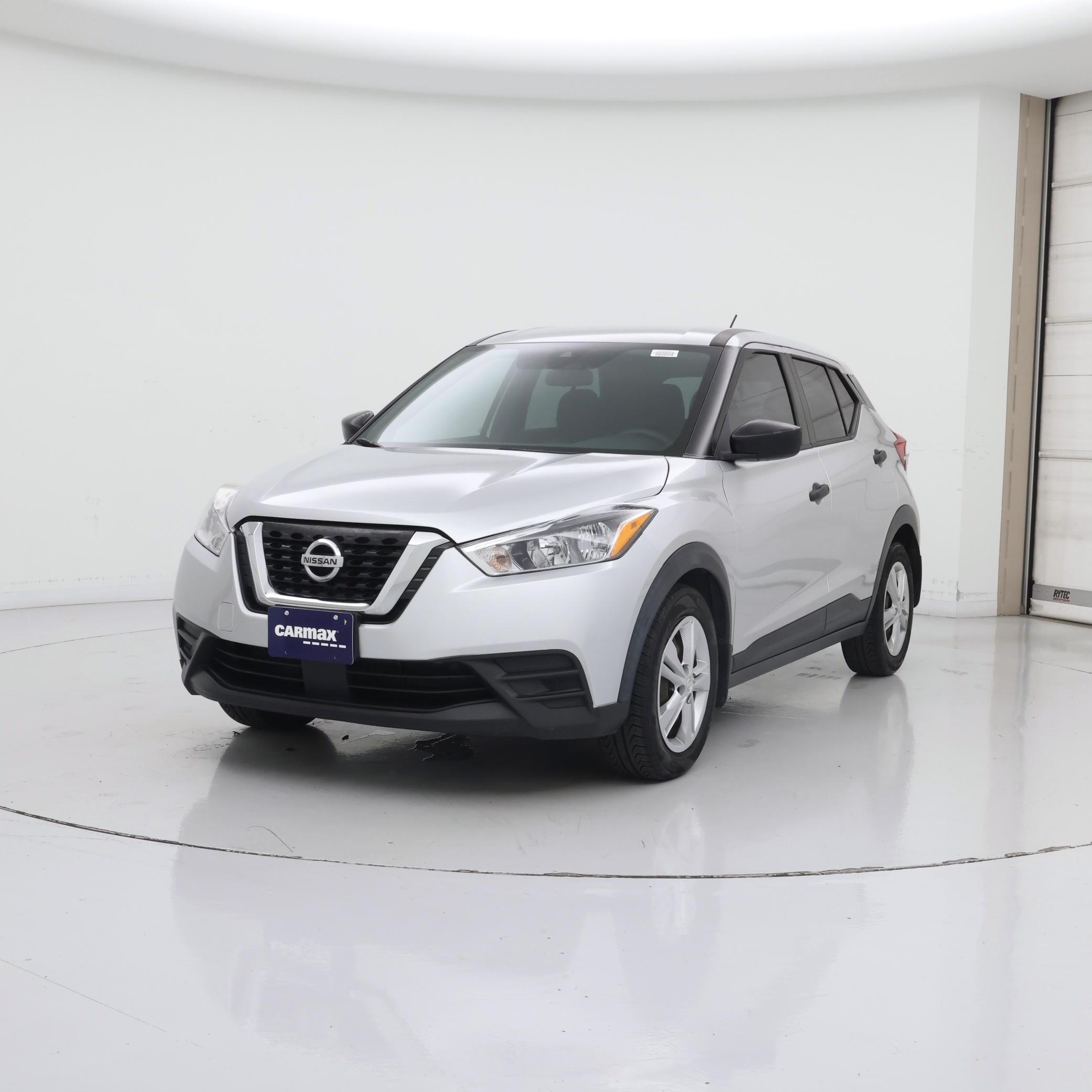 Thumbnail: 2020 Nissan Kicks - 4