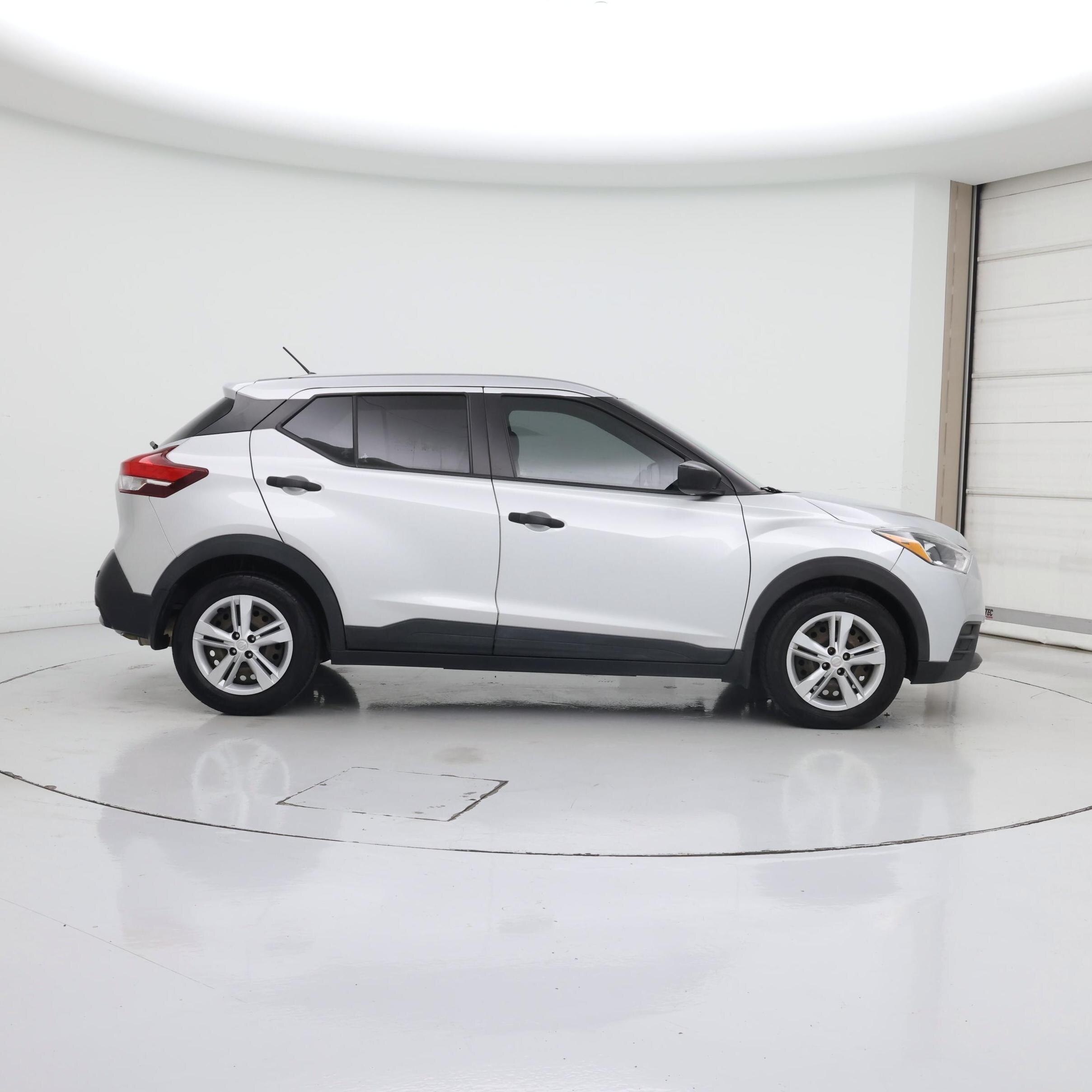 Thumbnail: 2020 Nissan Kicks - 7