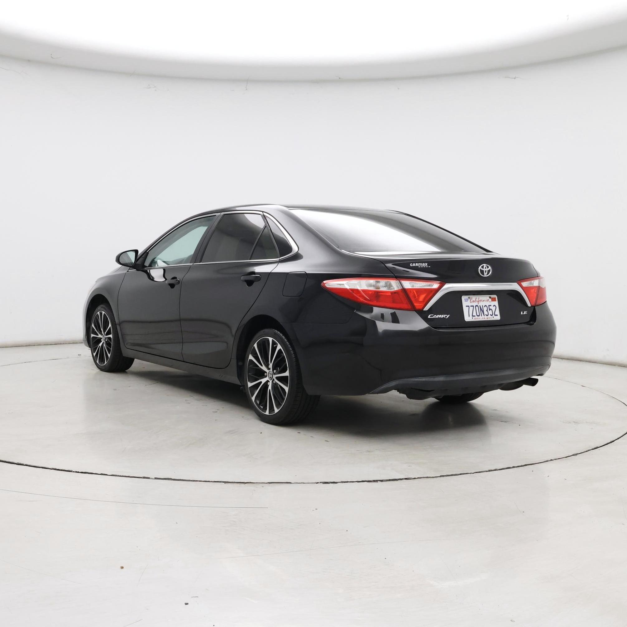 Thumbnail: 2017 Toyota Camry - 2