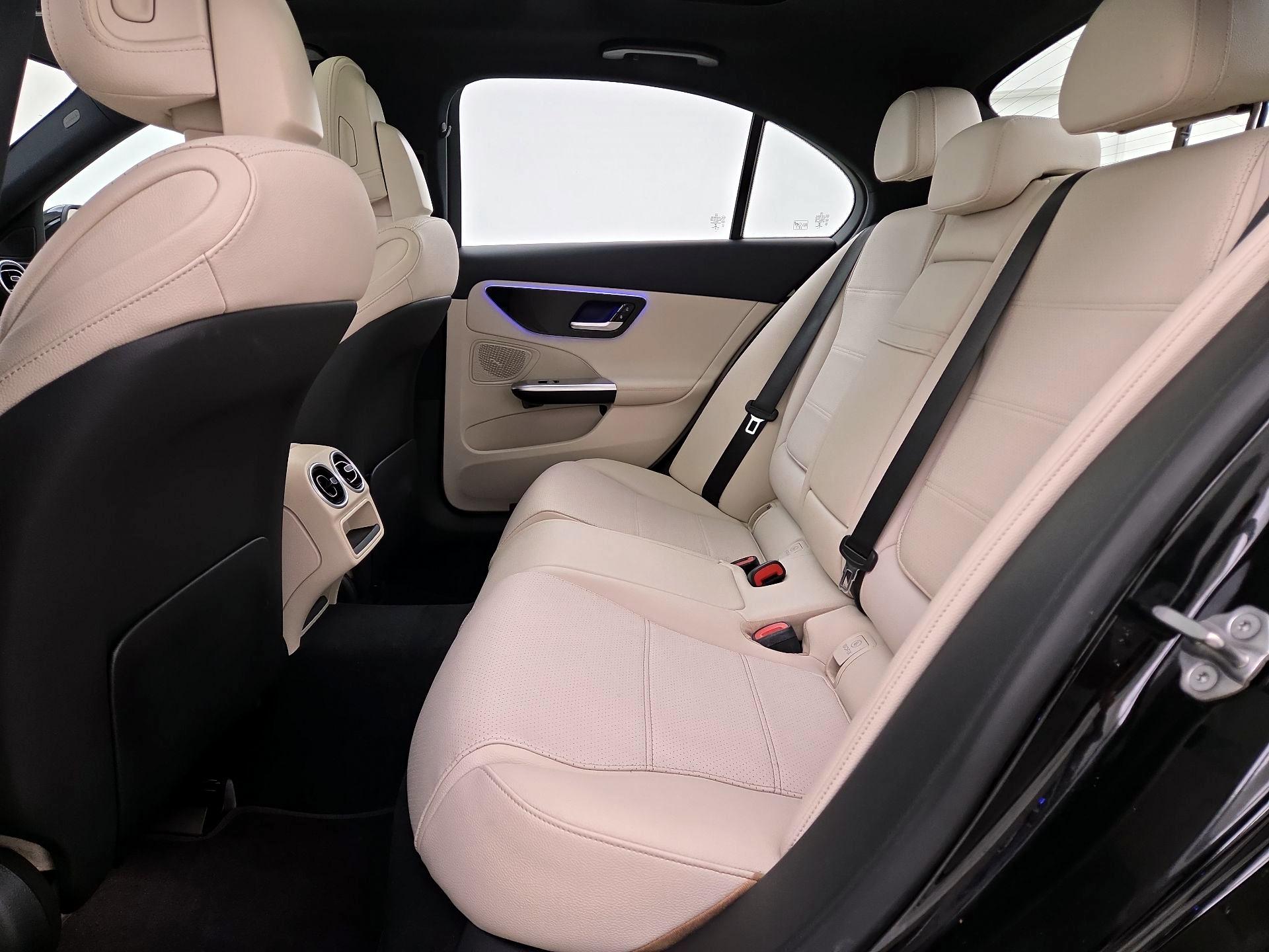 Thumbnail: 2022 Mercedes-Benz C-Class - 20