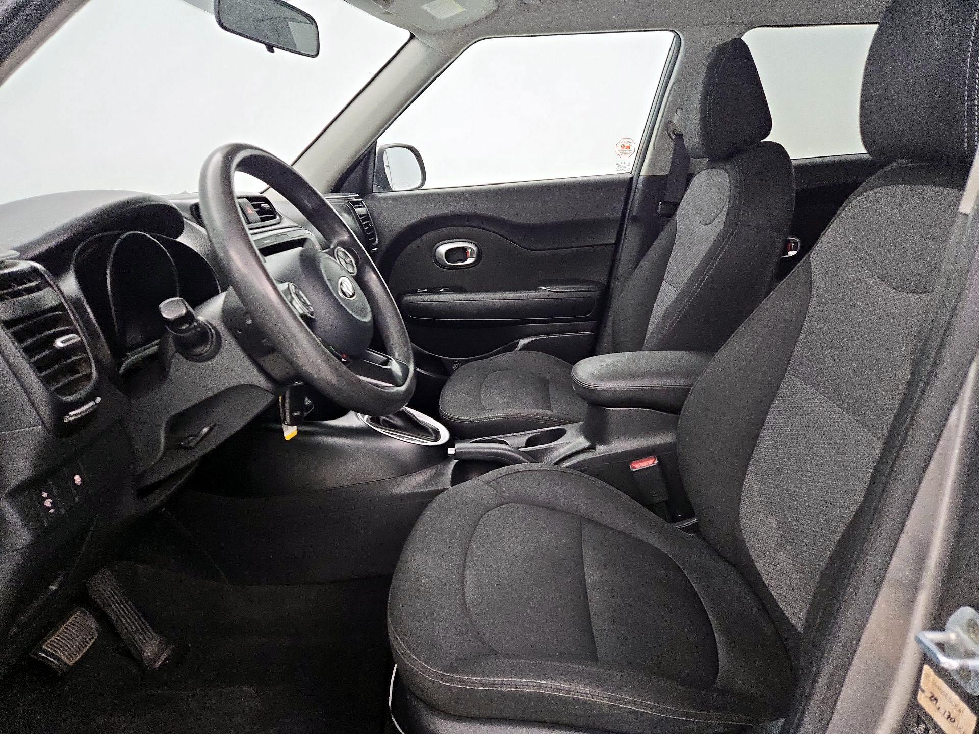 Thumbnail: 2019 Kia Soul - 11
